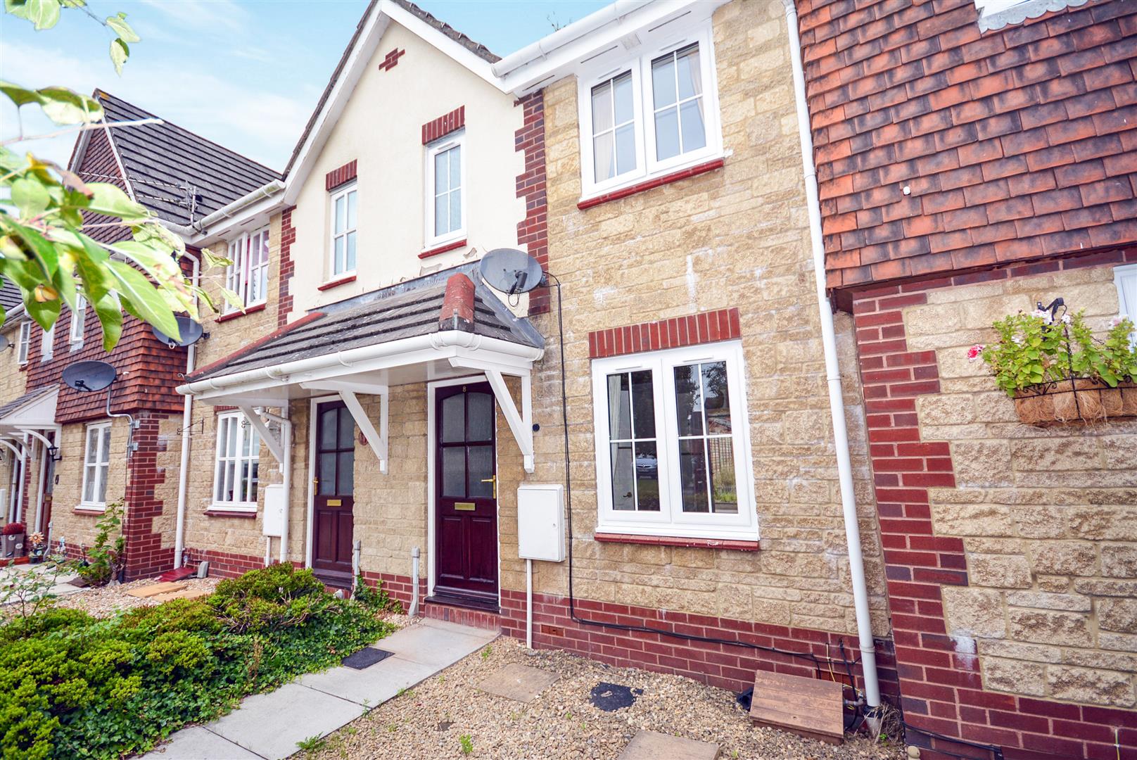 2 bed terraced house to rent in Raglan Mews Celtic 