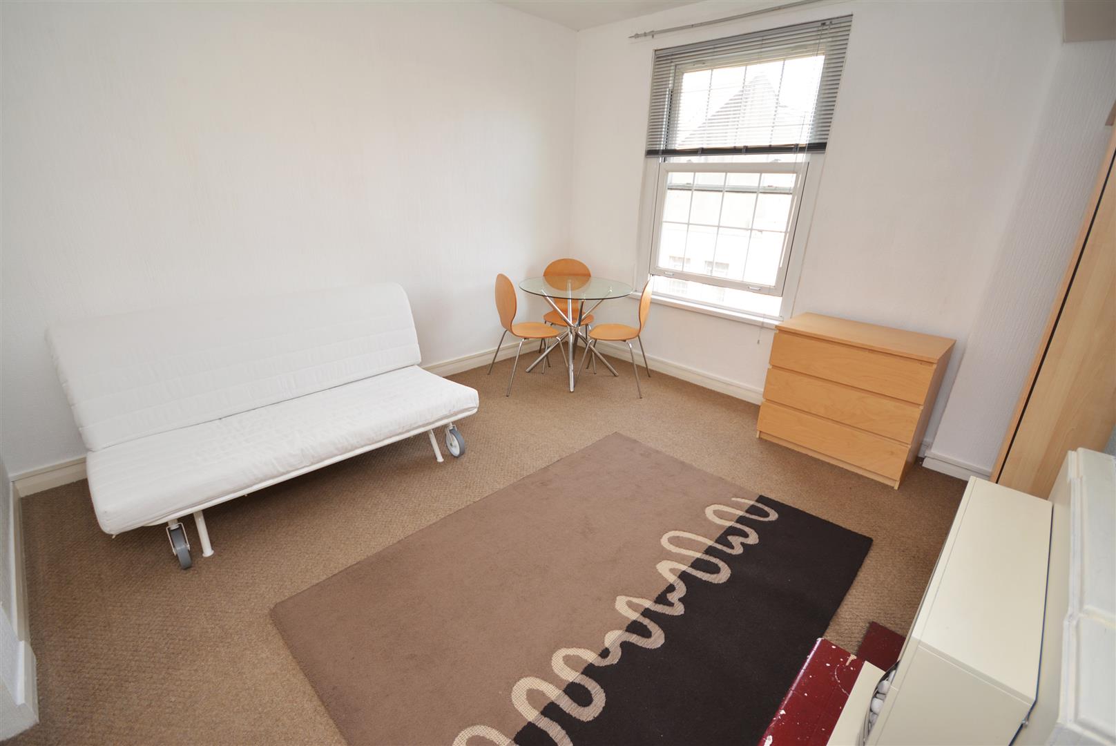 Apartment to rent in Westgate Street, Cardiff - Property Image 1
