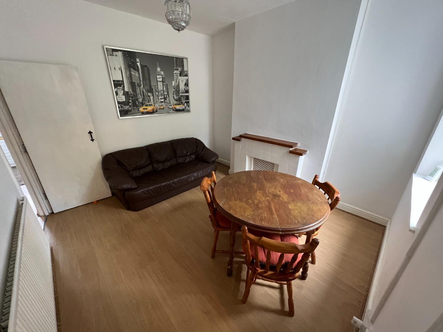 4 bed terraced house to rent in Robert Street, Cardiff  - Property Image 5