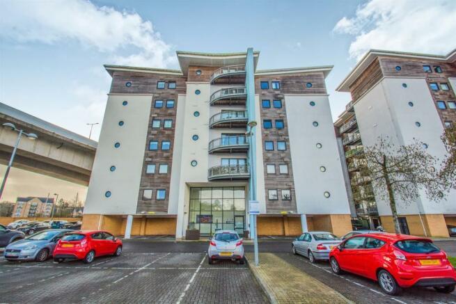 1 bed apartment for sale in Watkiss Way, Cardiff  - Property Image 14