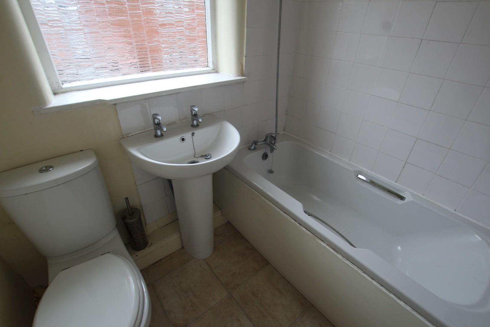 2 bed semi-detached house for sale in Alexandra Road, Preston  - Property Image 11
