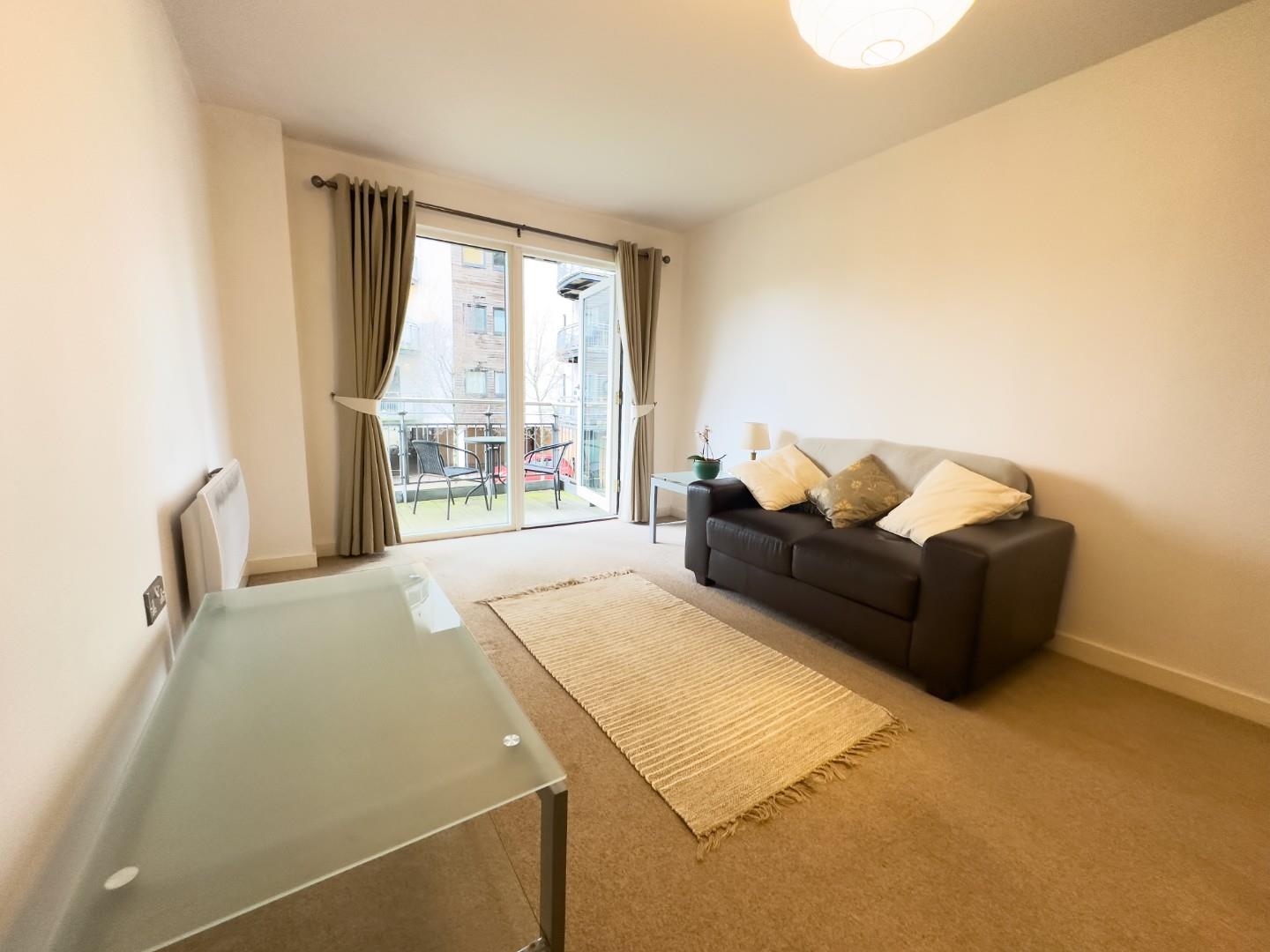 1 bed apartment for sale in Watkiss Way, Cardiff  - Property Image 4