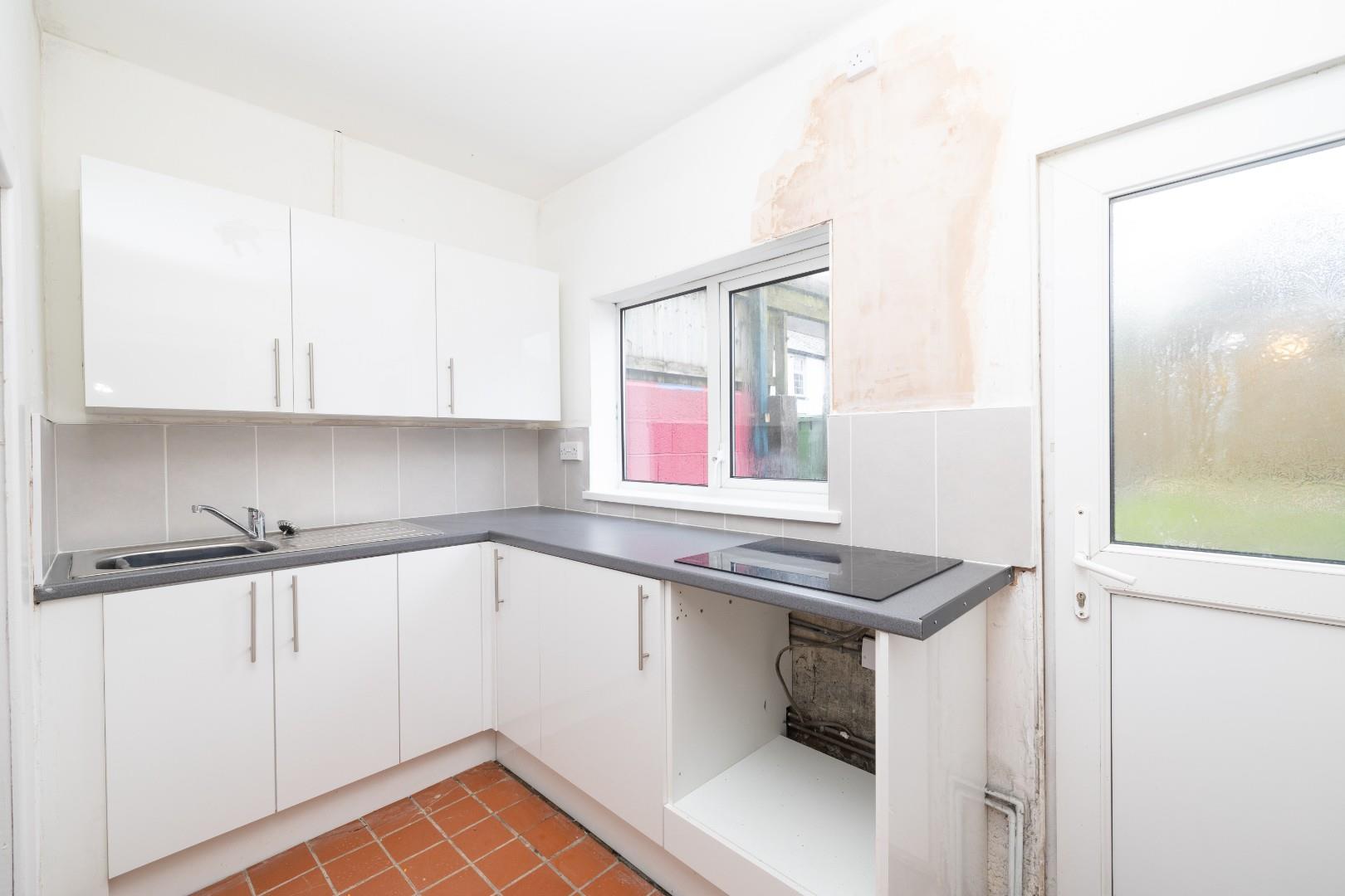 2 bed end of terrace house for sale in Cardiff Road, Taffs Well  - Property Image 3