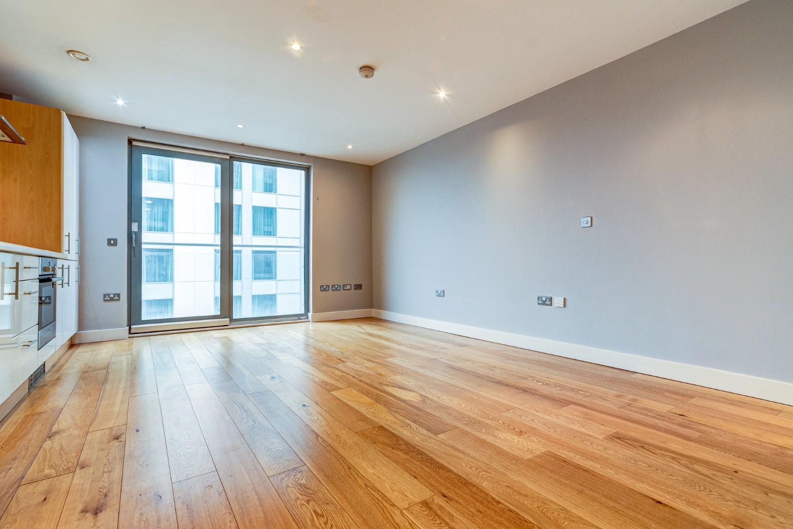 Apartment for sale in Bute Terrace, Cardiff  - Property Image 5