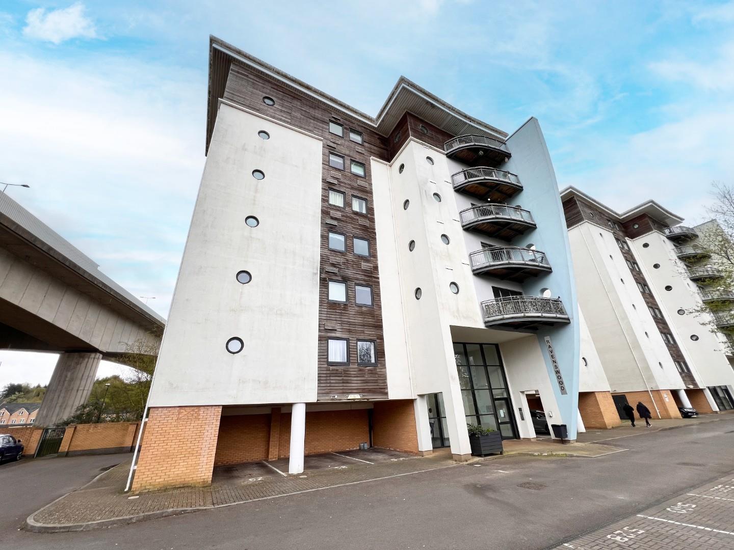 2 bed apartment for sale in Watkiss Way, Cardiff  - Property Image 5