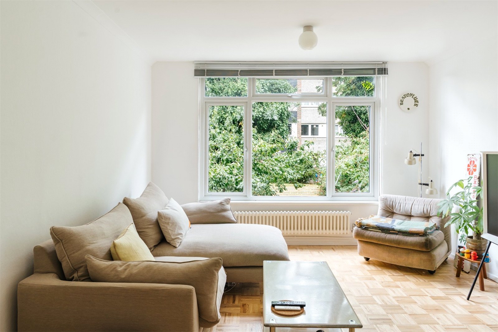 4 bed terraced house to rent in St Matthew's Row, Bethnal Green, E2  - Property Image 2