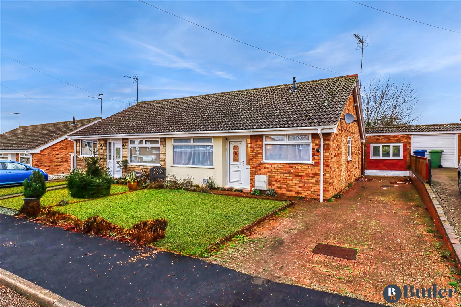 2 bed semi-detached bungalow for sale in Fairview Avenue, Chatteris, PE16