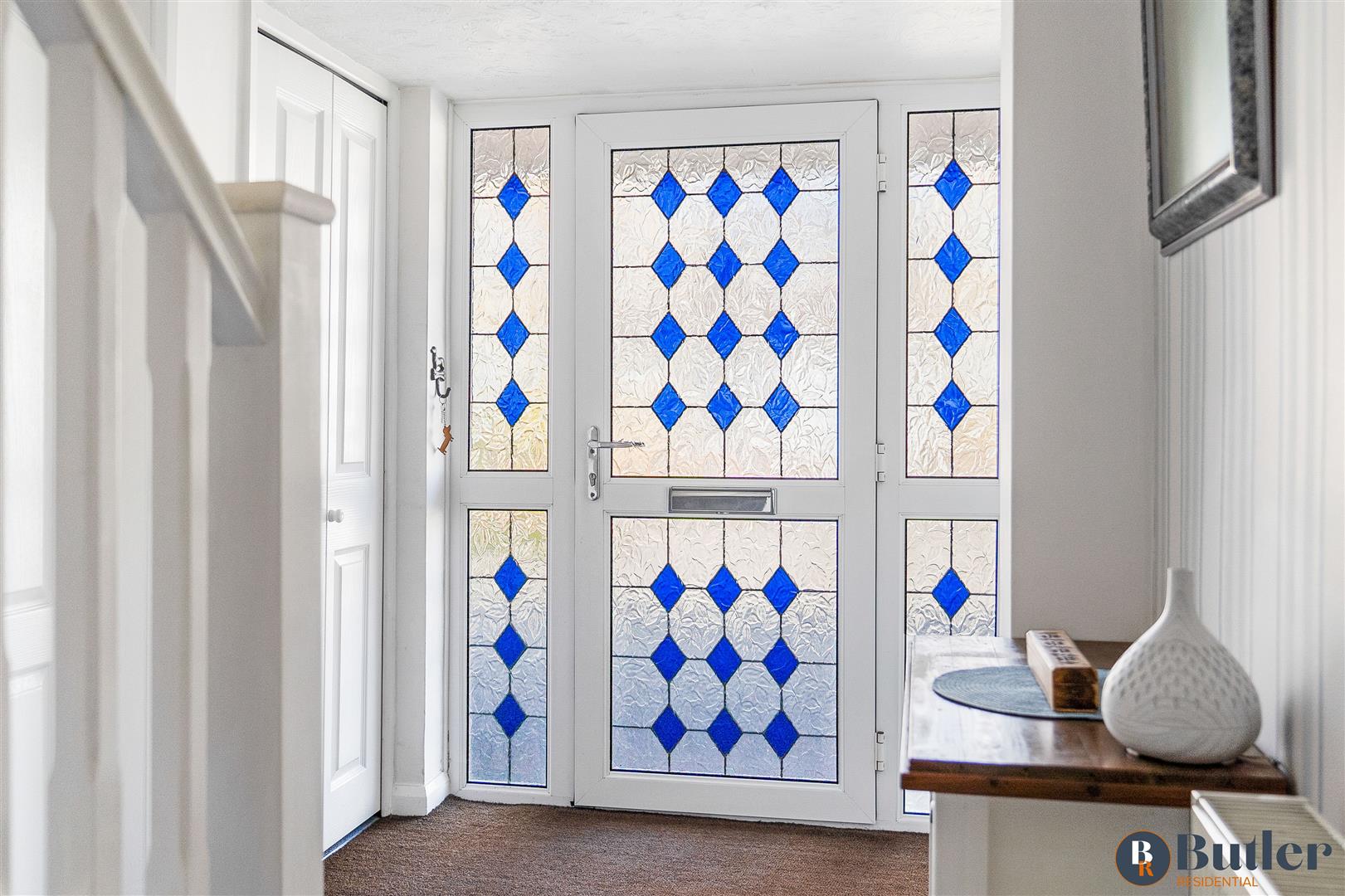 4 bed detached house for sale in Balcombe Close, Luton 9