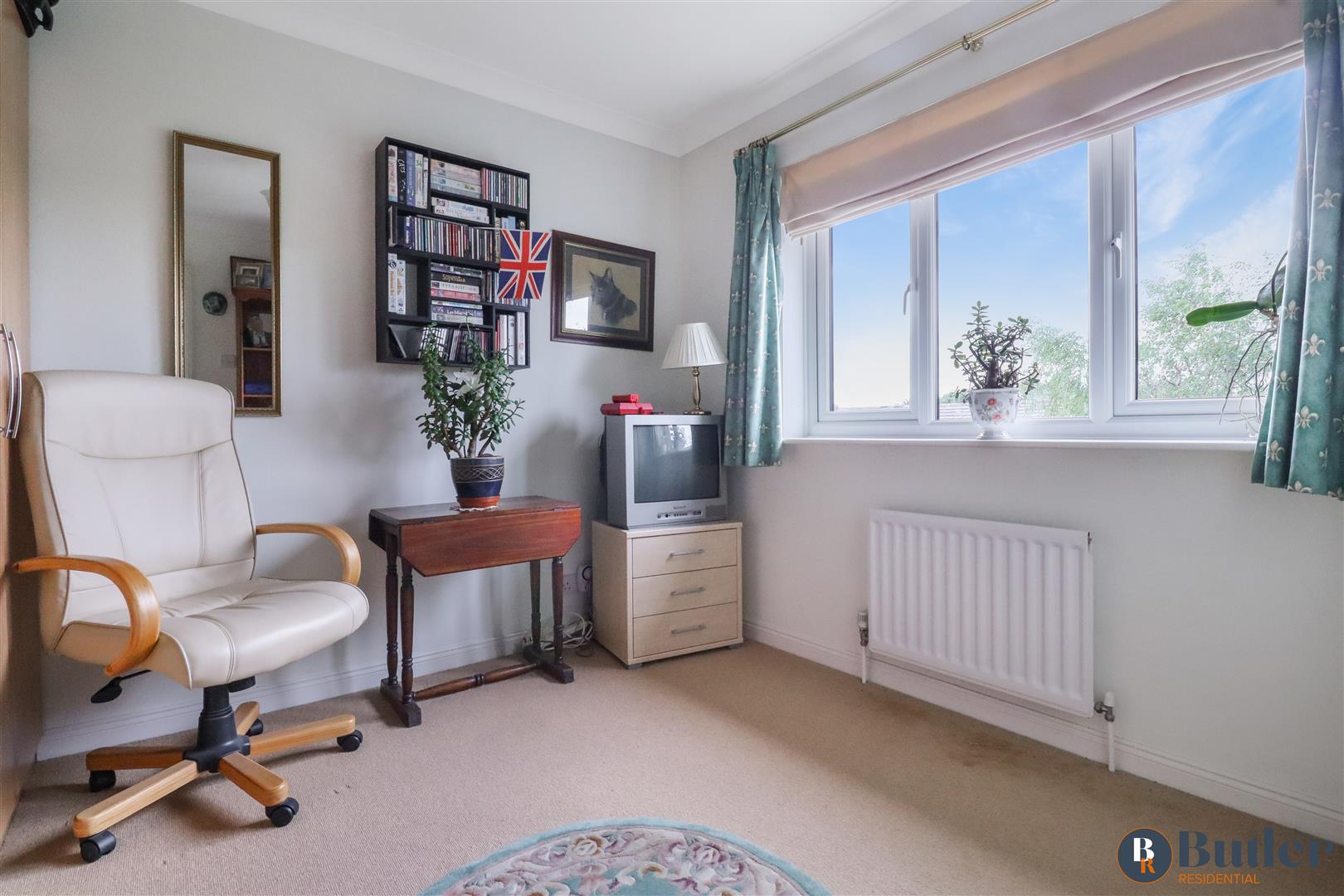 4 bed detached house for sale in Green Meadow, Potters Bar 17