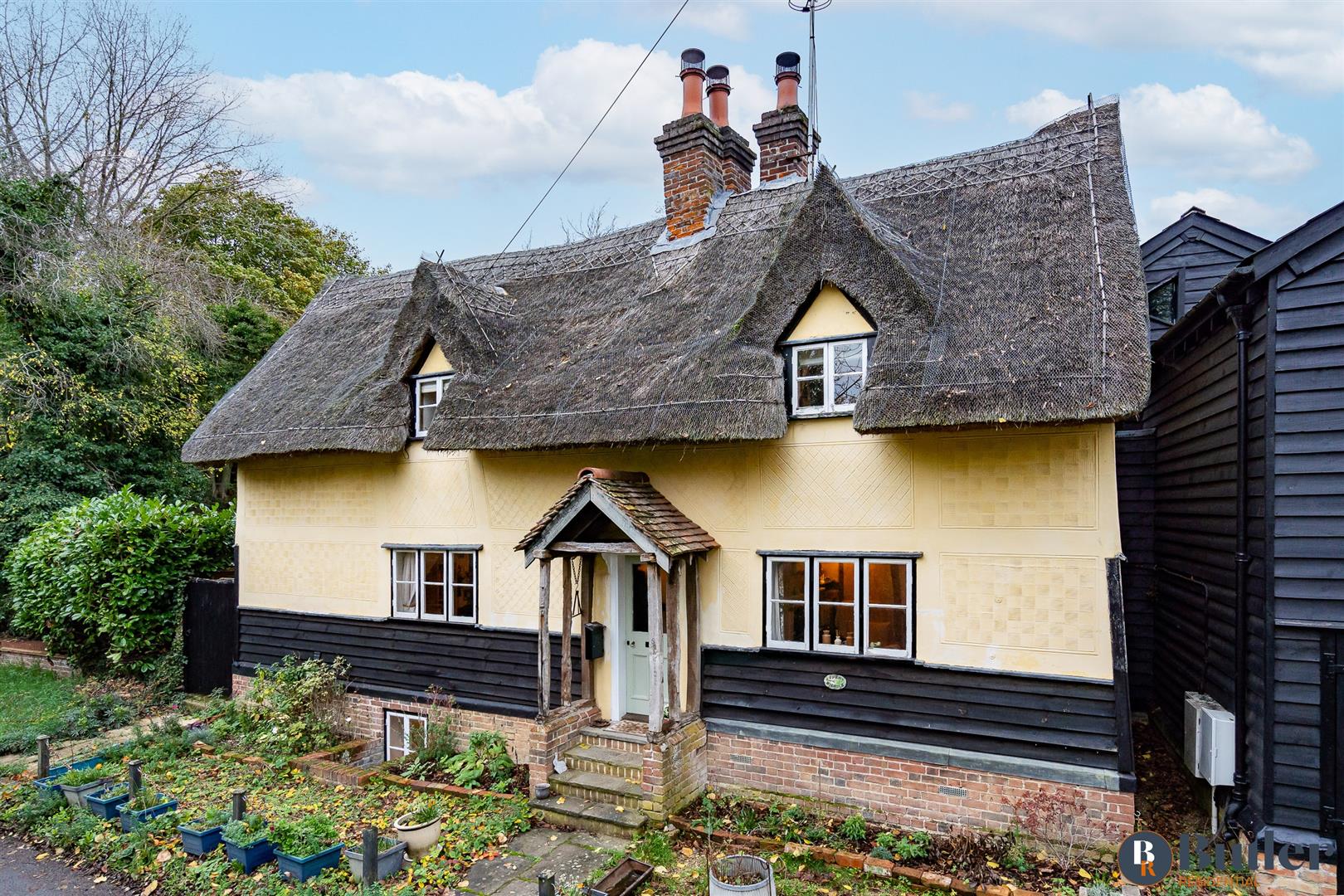 3 bed cottage for sale, Buntingford - Property Image 1