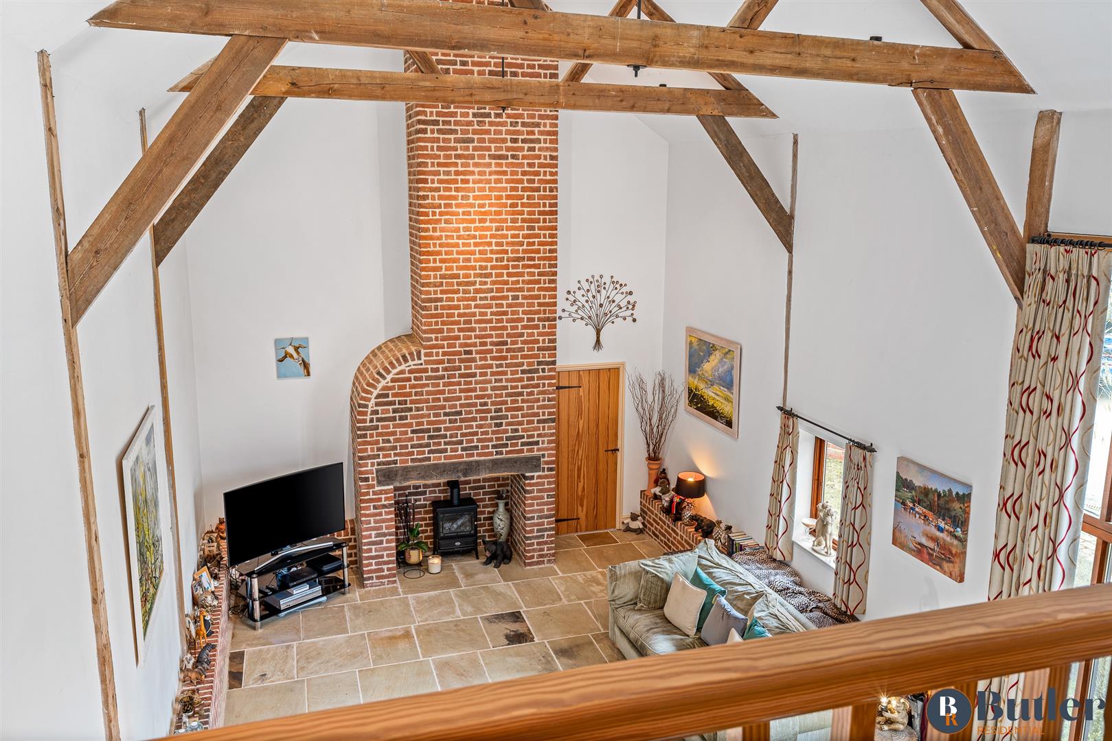 4 bed barn conversion for sale in High Street, Walkern  - Property Image 10