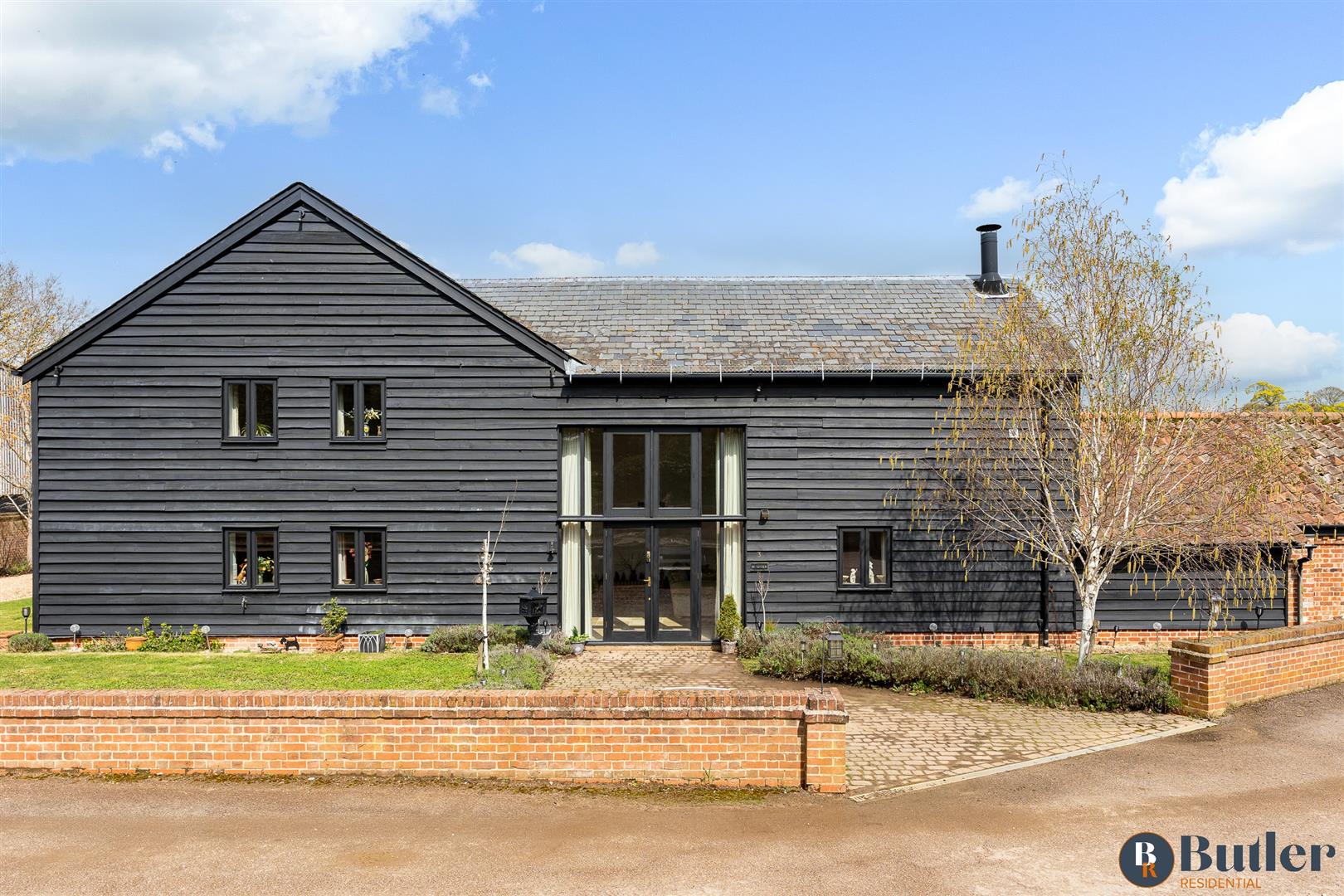 4 bed barn conversion for sale in High Street, Walkern  - Property Image 37