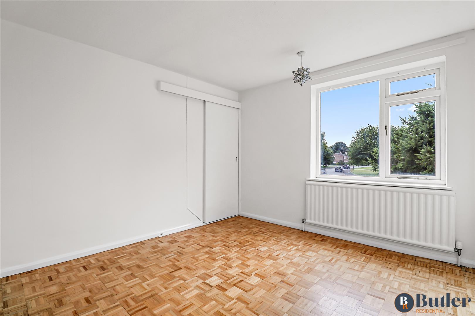 4 bed detached house for sale in Bishops Way, St. Neots 10