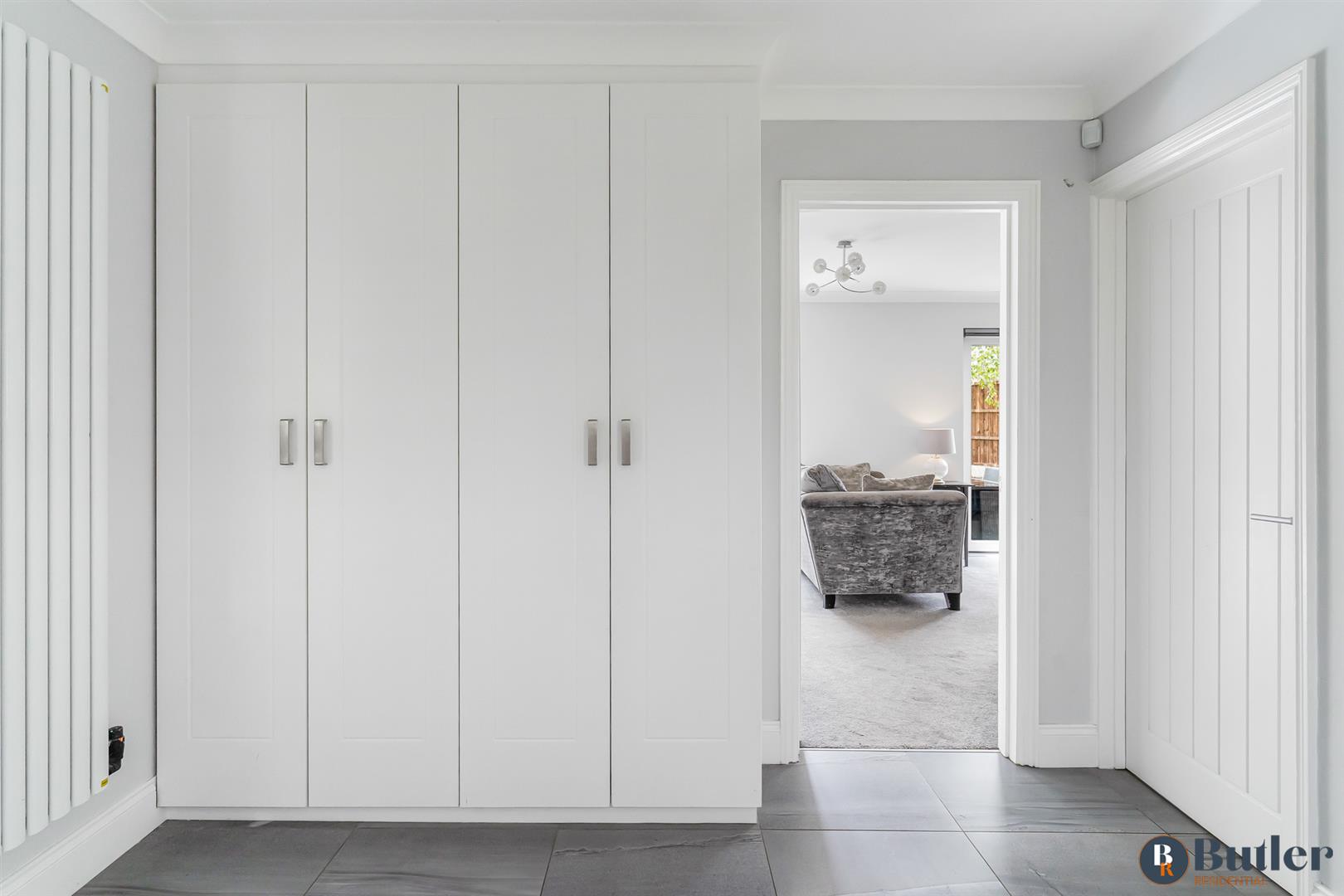 4 bed detached house for sale in Watercress Close, Stevenage 3