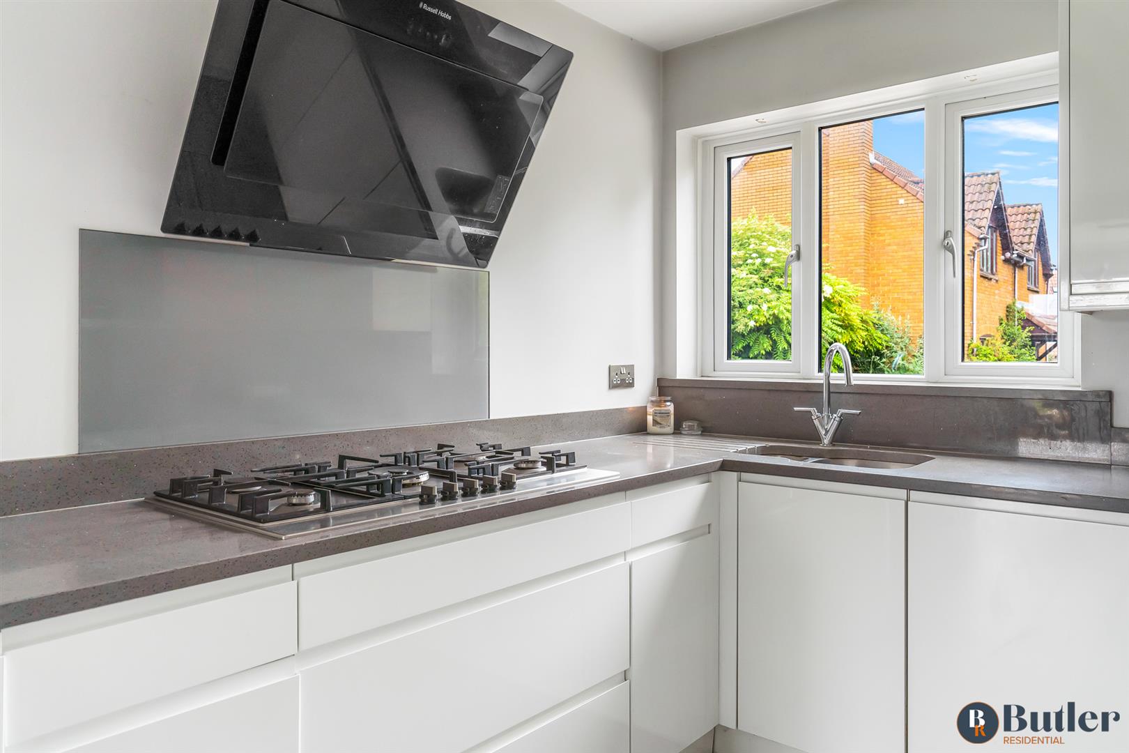 4 bed detached house for sale in Watercress Close, Stevenage 14