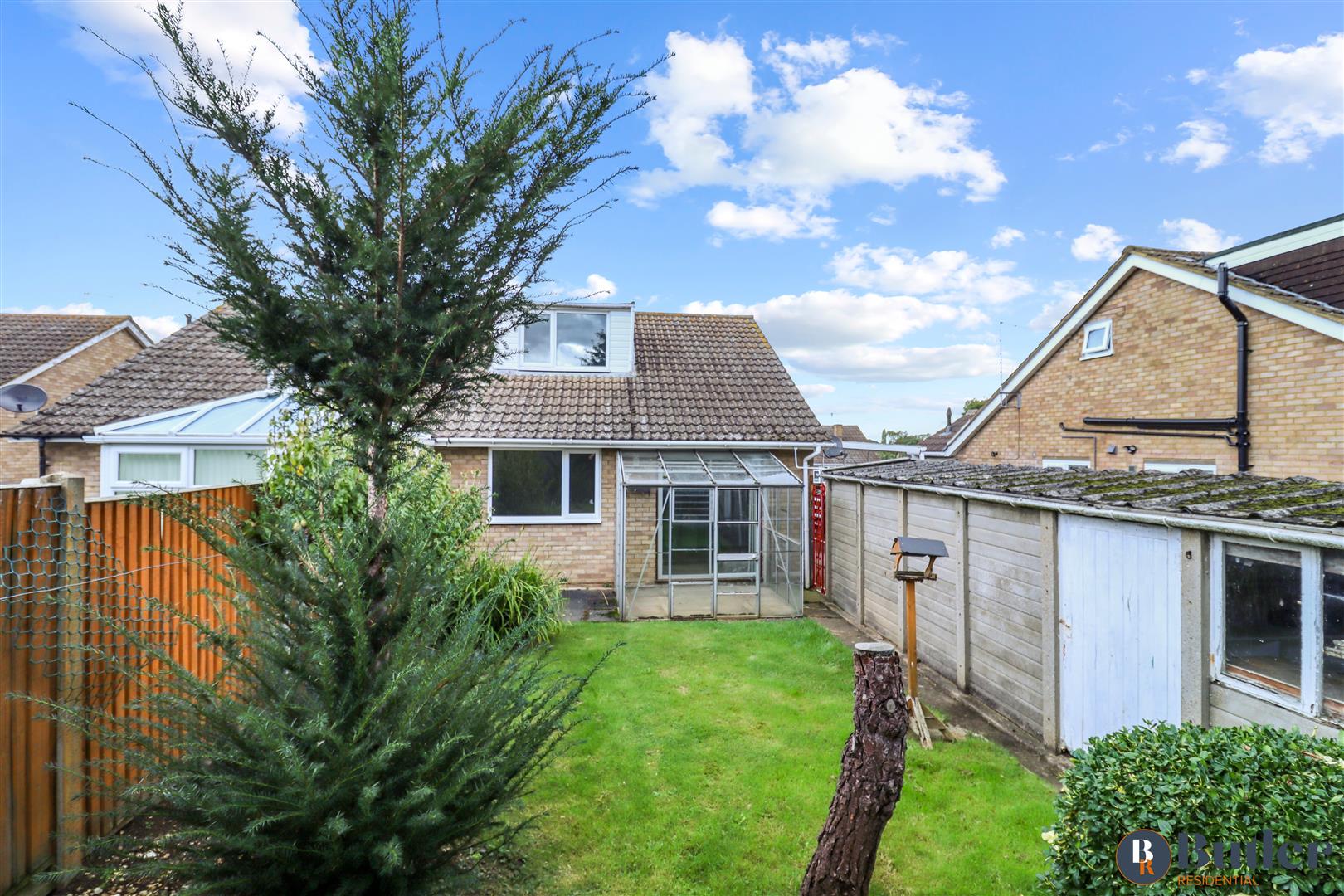 2 bed semi-detached bungalow for sale in Canons Close, Bedford  - Property Image 19