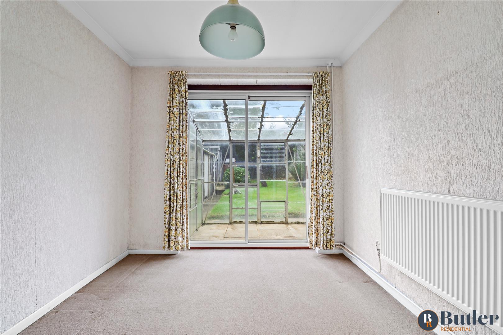 2 bed semi-detached bungalow for sale in Canons Close, Bedford  - Property Image 10
