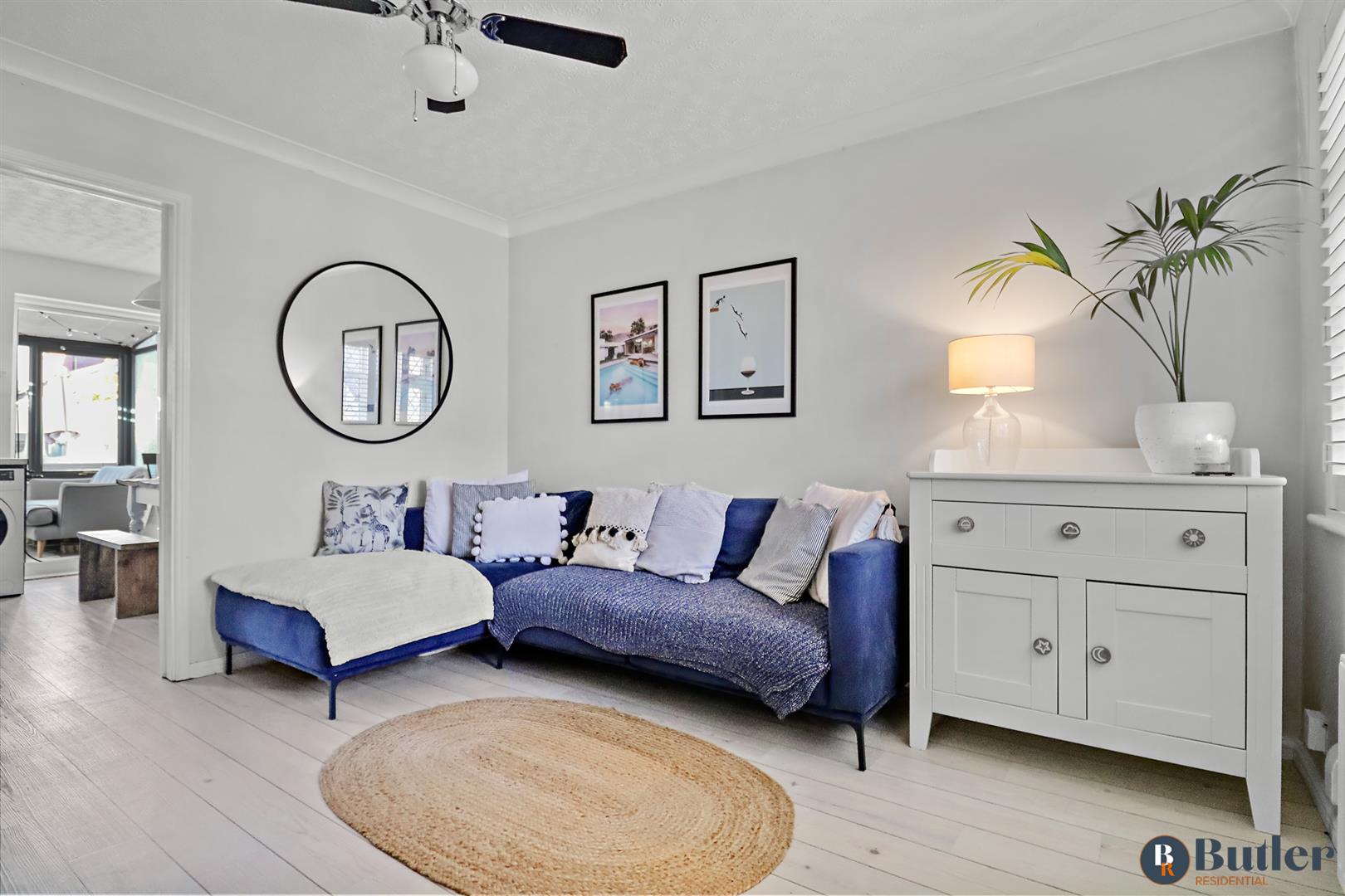 3 bed end of terrace house for sale in Berkeley Close, Biggleswade 1