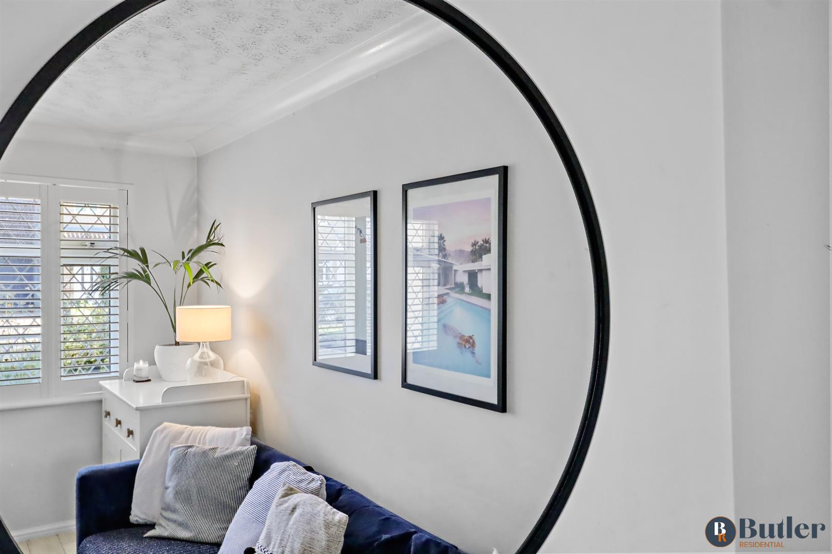 3 bed end of terrace house for sale in Berkeley Close, Biggleswade 3