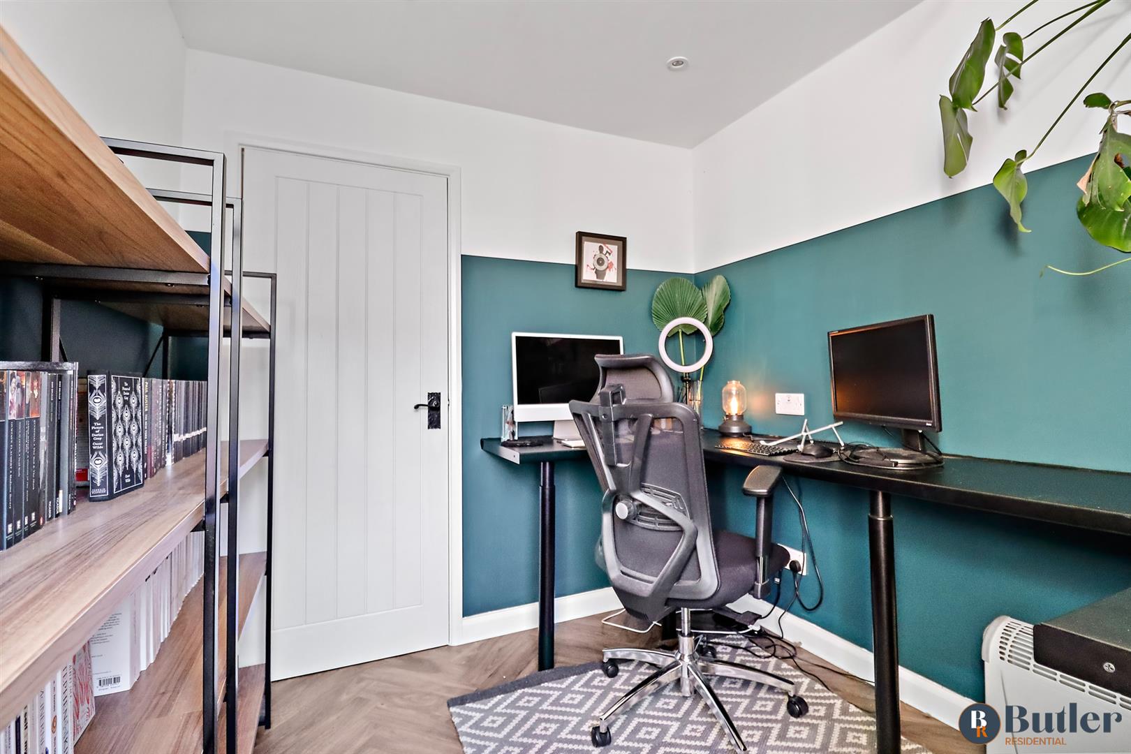 3 bed end of terrace house for sale in Berkeley Close, Biggleswade 16