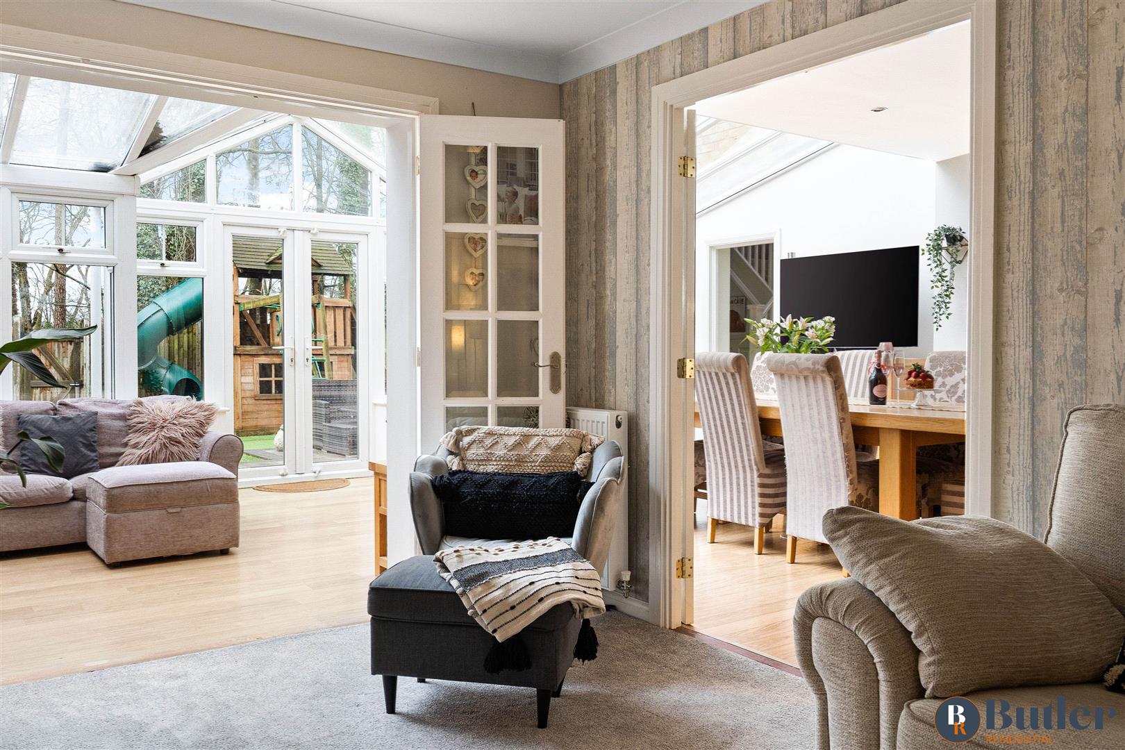 6 bed detached house for sale in Lomond Way, Stevenage 2