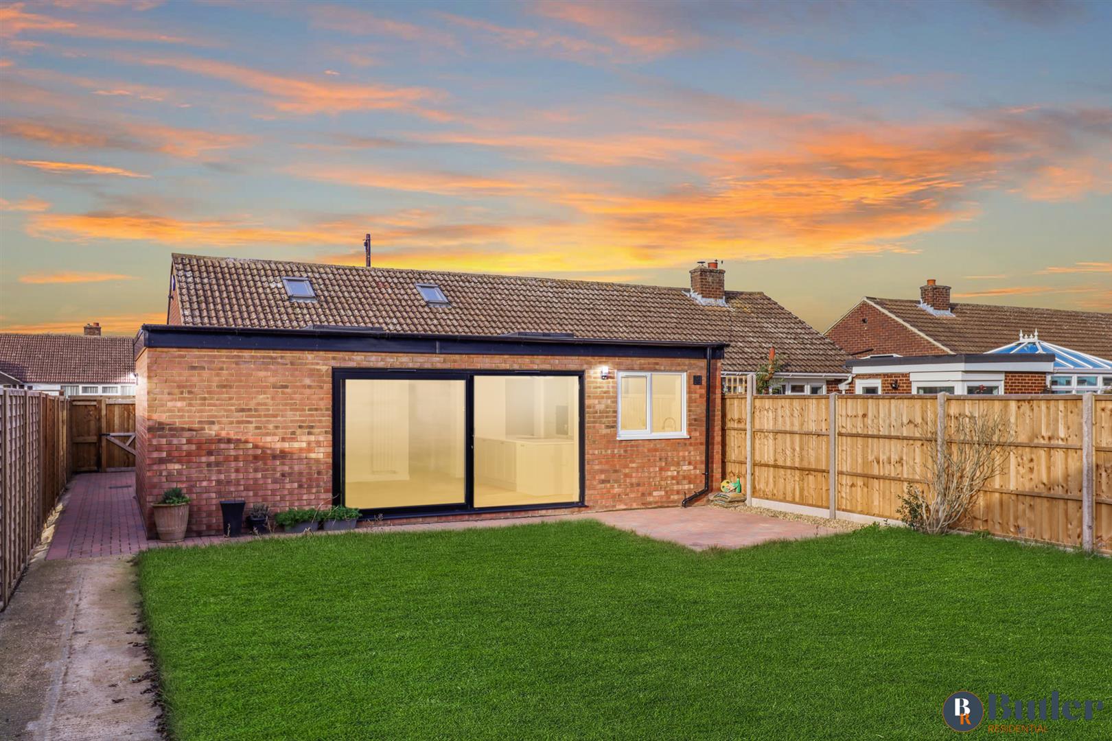 3 bed semi-detached bungalow for sale in Gostwick Place, Willington  - Property Image 3