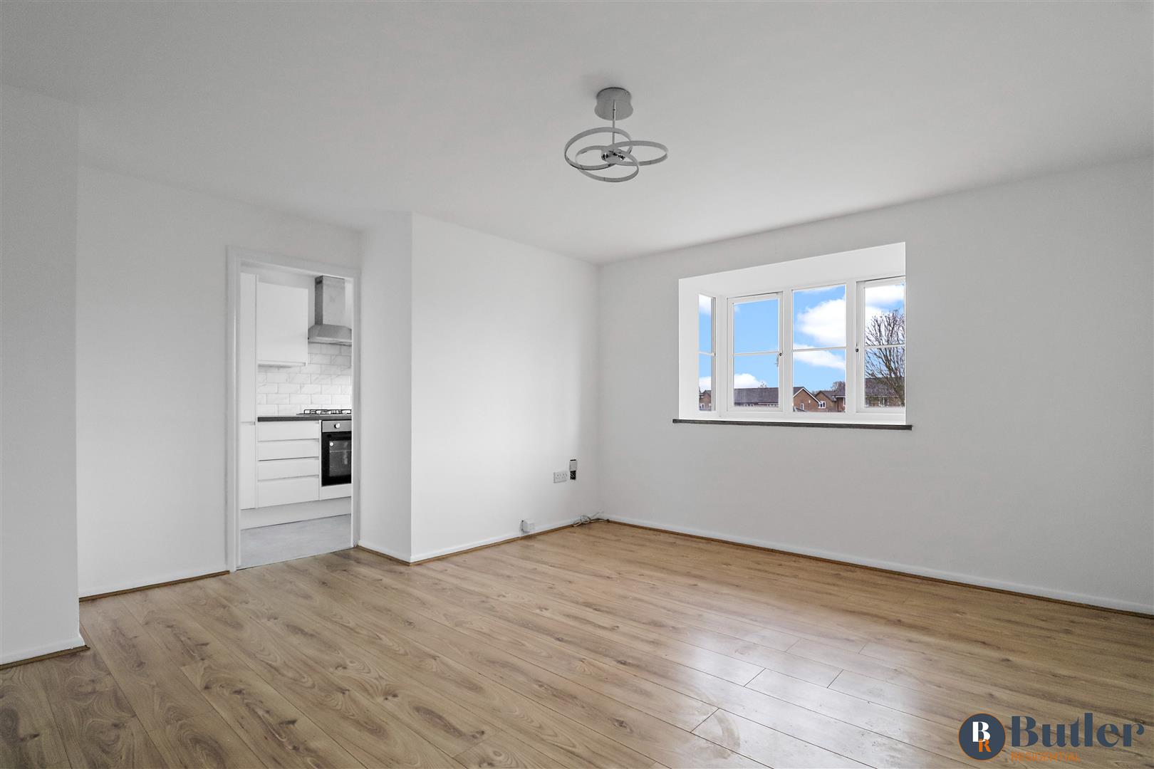 2 bed flat for sale in Prestatyn Close, Stevenage  - Property Image 4