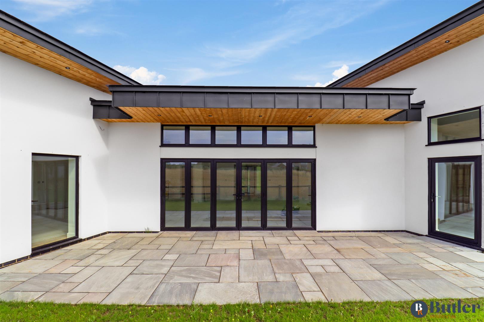4 bed detached bungalow for sale in Grange Road, Bedford  - Property Image 24