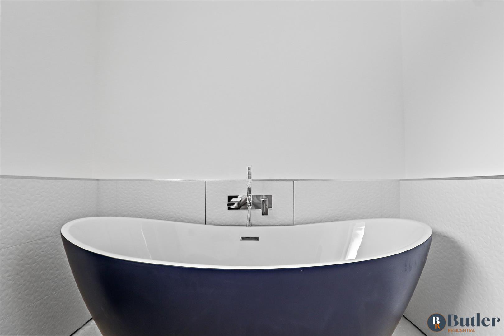4 bed detached bungalow for sale in Grange Road, Bedford  - Property Image 11