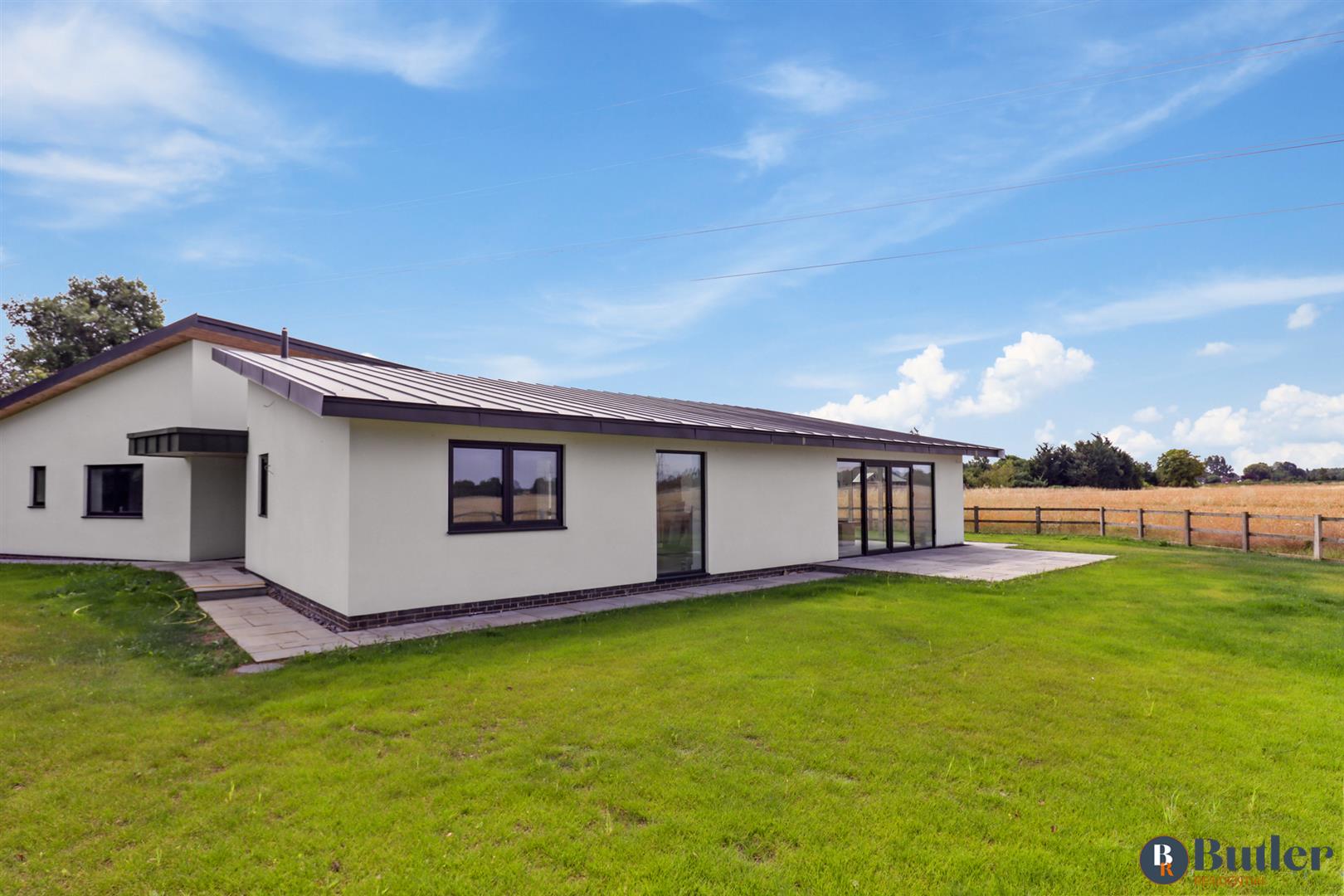 4 bed detached bungalow for sale in Grange Road, Bedford  - Property Image 26