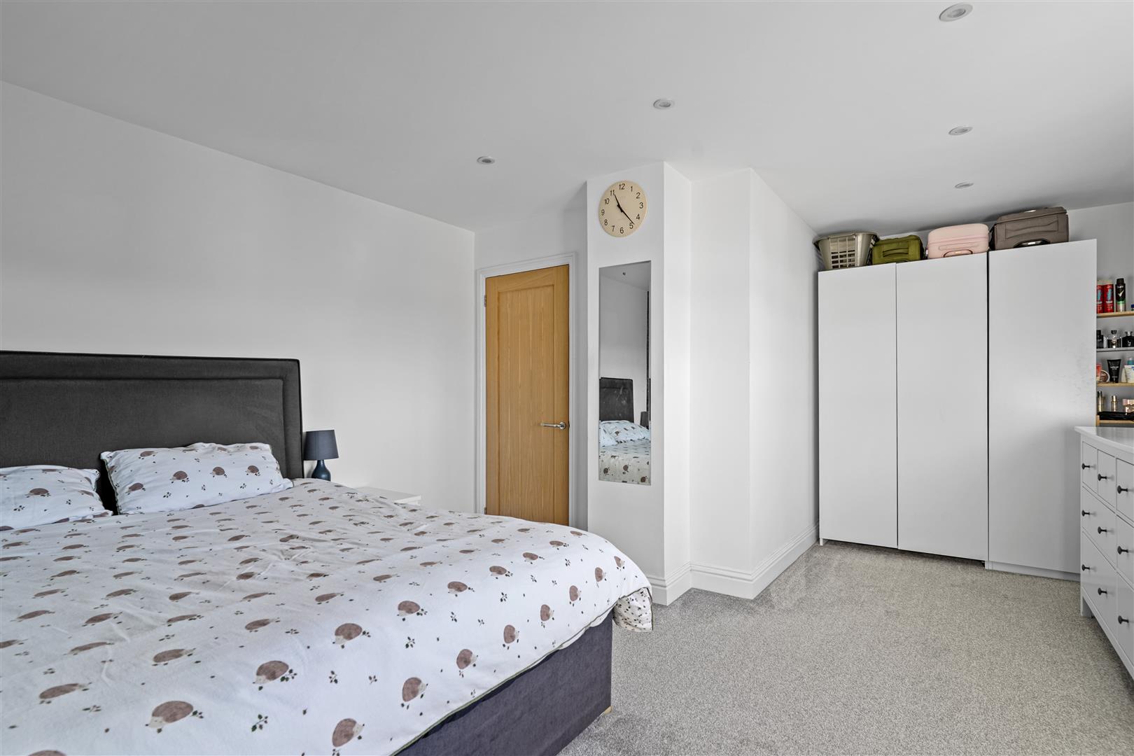 2 bed terraced house for sale in Bronte Paths, Stevenage  - Property Image 12
