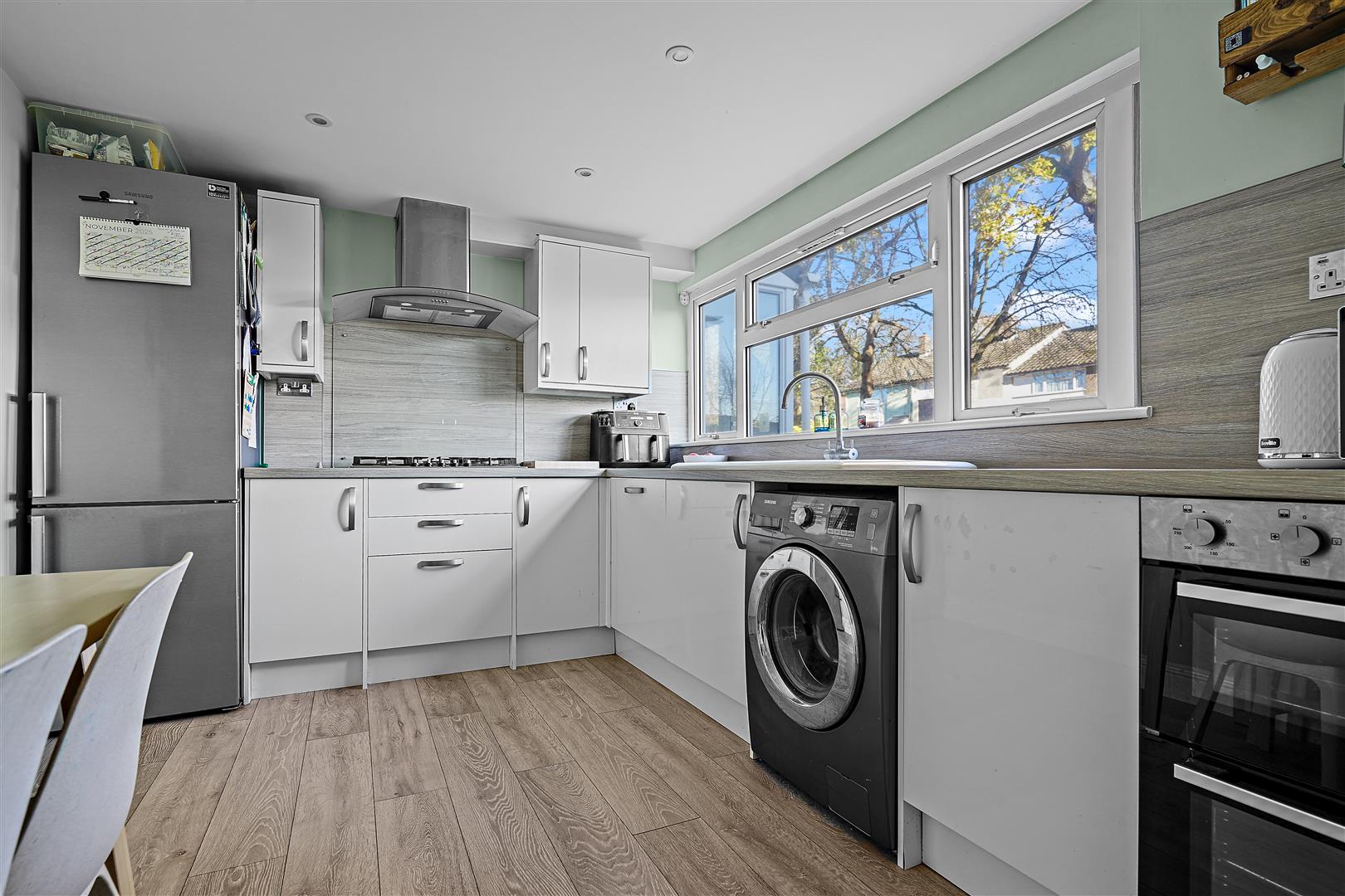 2 bed terraced house for sale in Bronte Paths, Stevenage 3