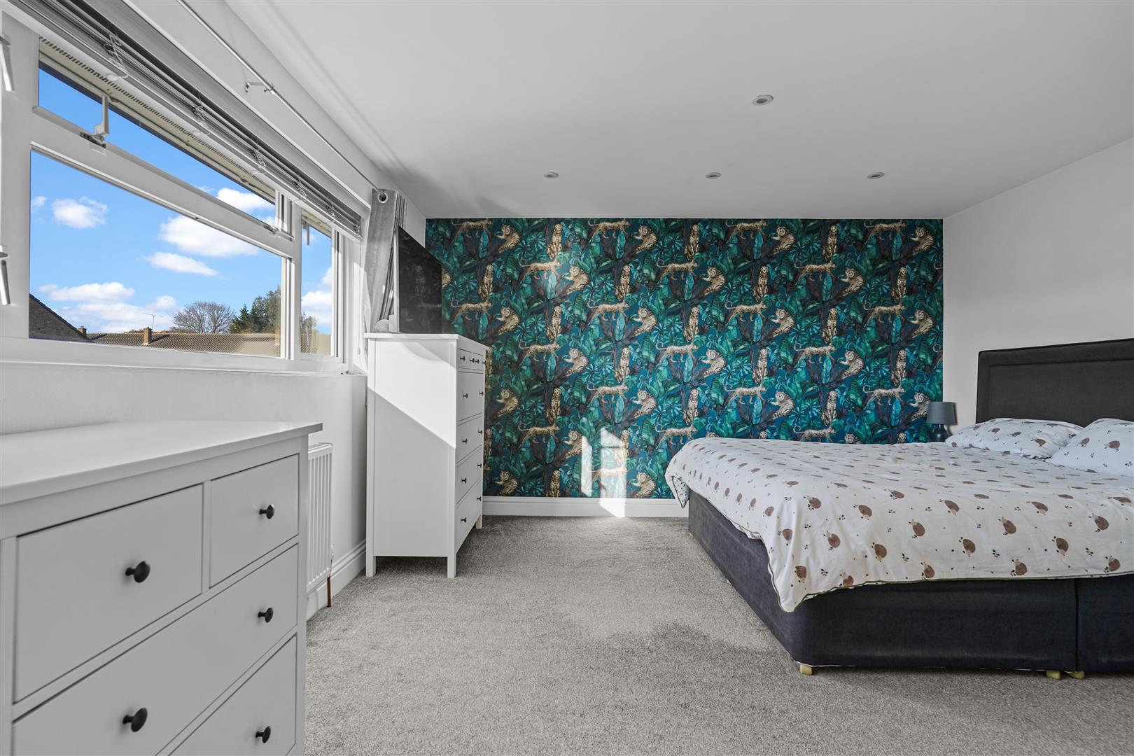 2 bed terraced house for sale in Bronte Paths, Stevenage  - Property Image 11