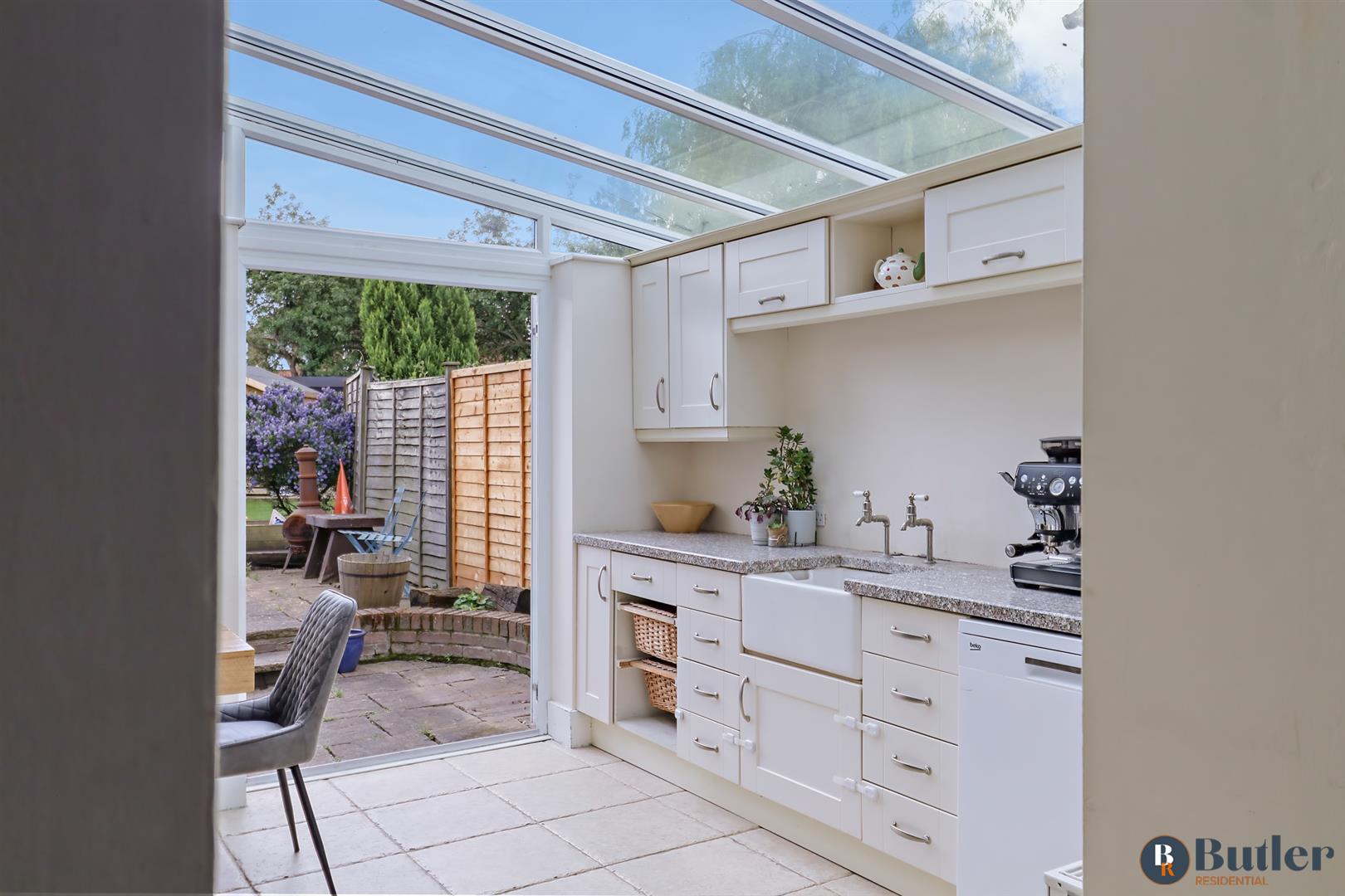 3 bed semi-detached house for sale in Letchmore Road, Stevenage 3