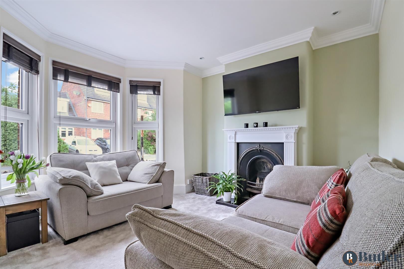 3 bed semi-detached house for sale in Letchmore Road, Stevenage 1