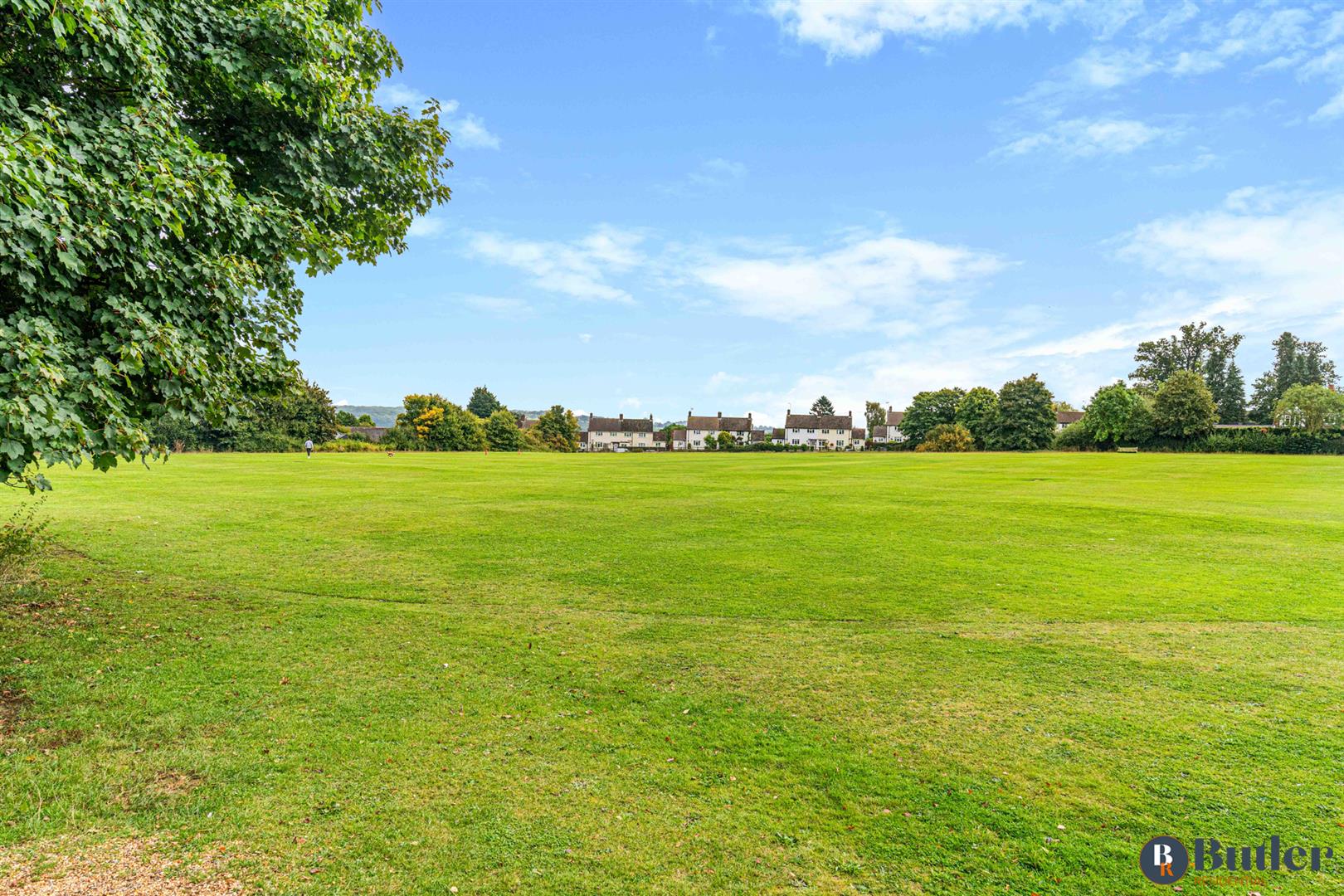 4 bed detached house for sale in Garden Field, Stevenage  - Property Image 64