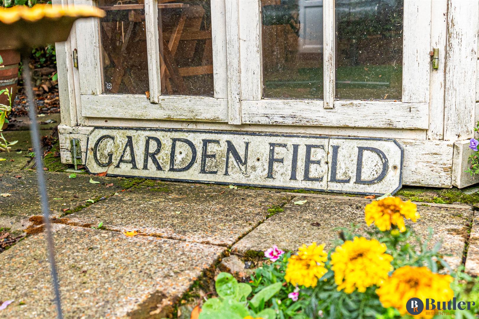 4 bed detached house for sale in Garden Field, Stevenage  - Property Image 47