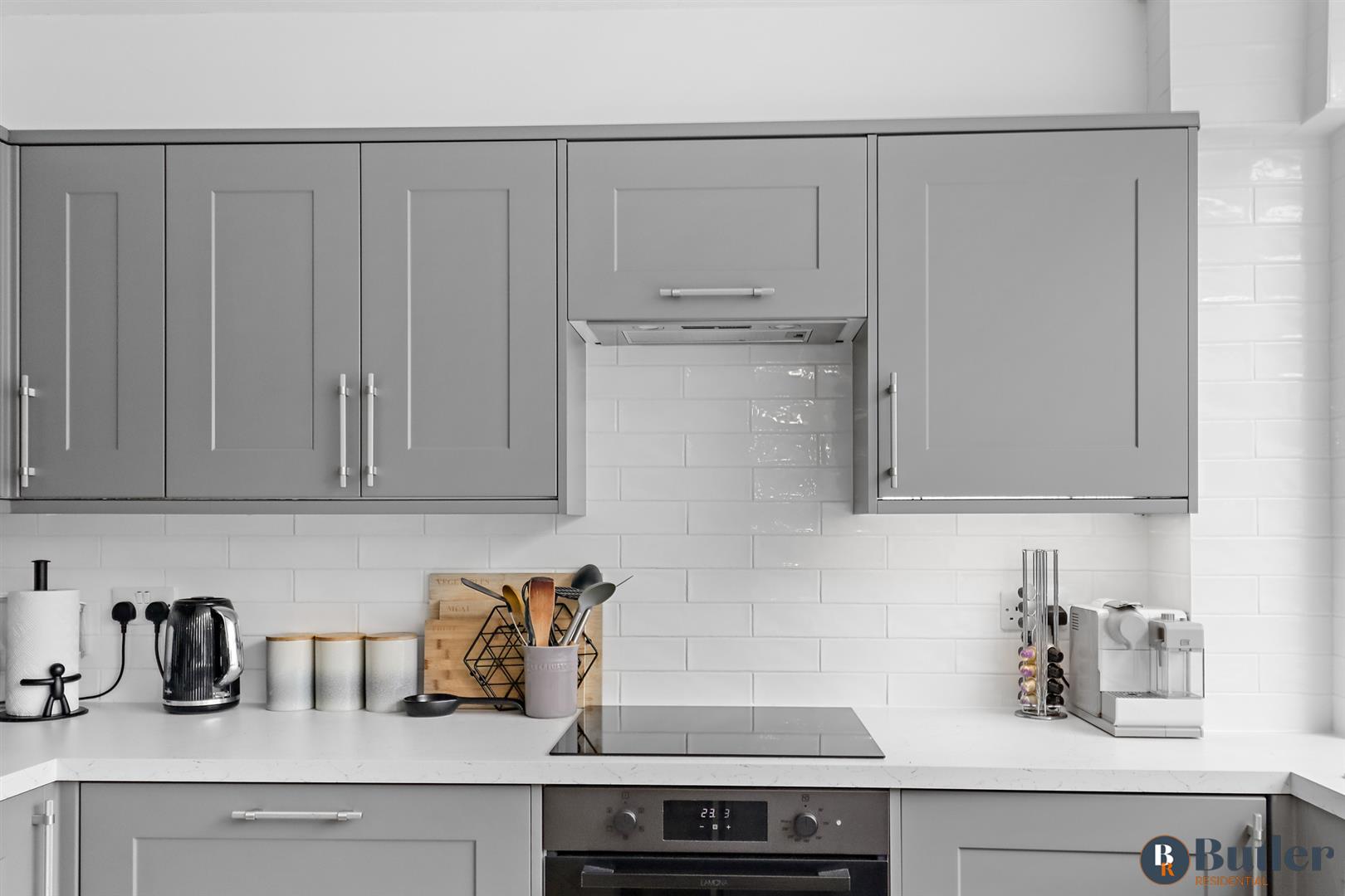 3 bed terraced house for sale in Cleveland Way, Stevenage 6