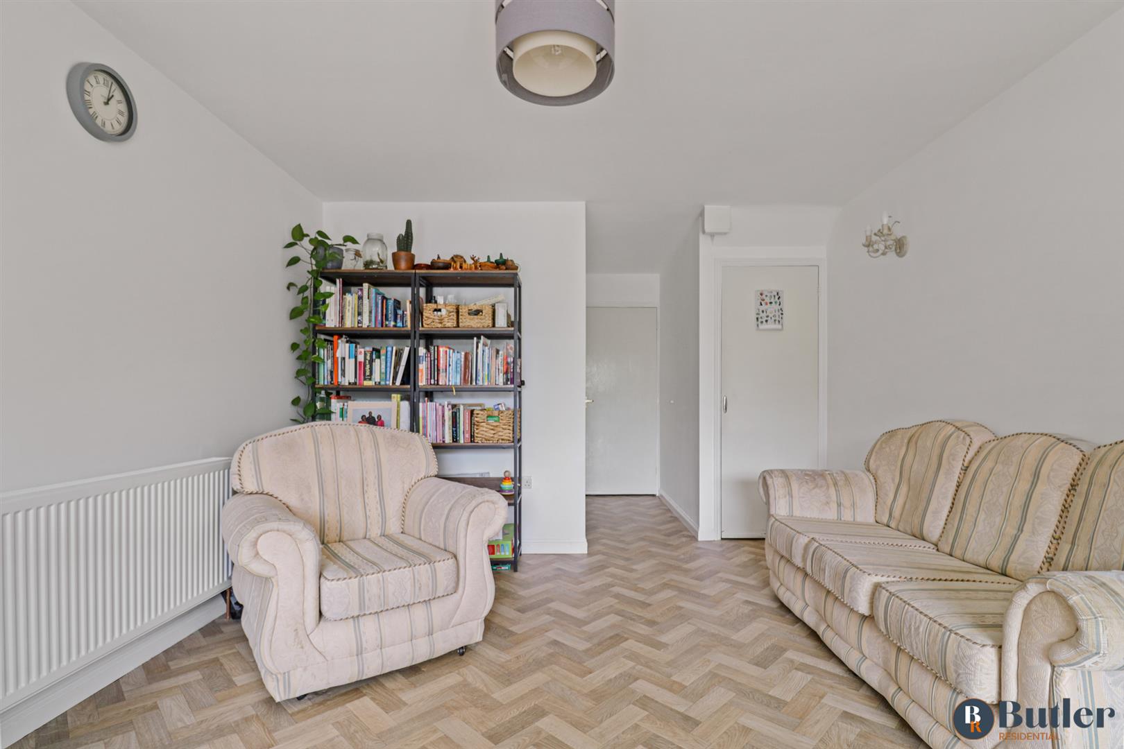 2 bed end of terrace house for sale in The Pastures, Stevenage  - Property Image 3