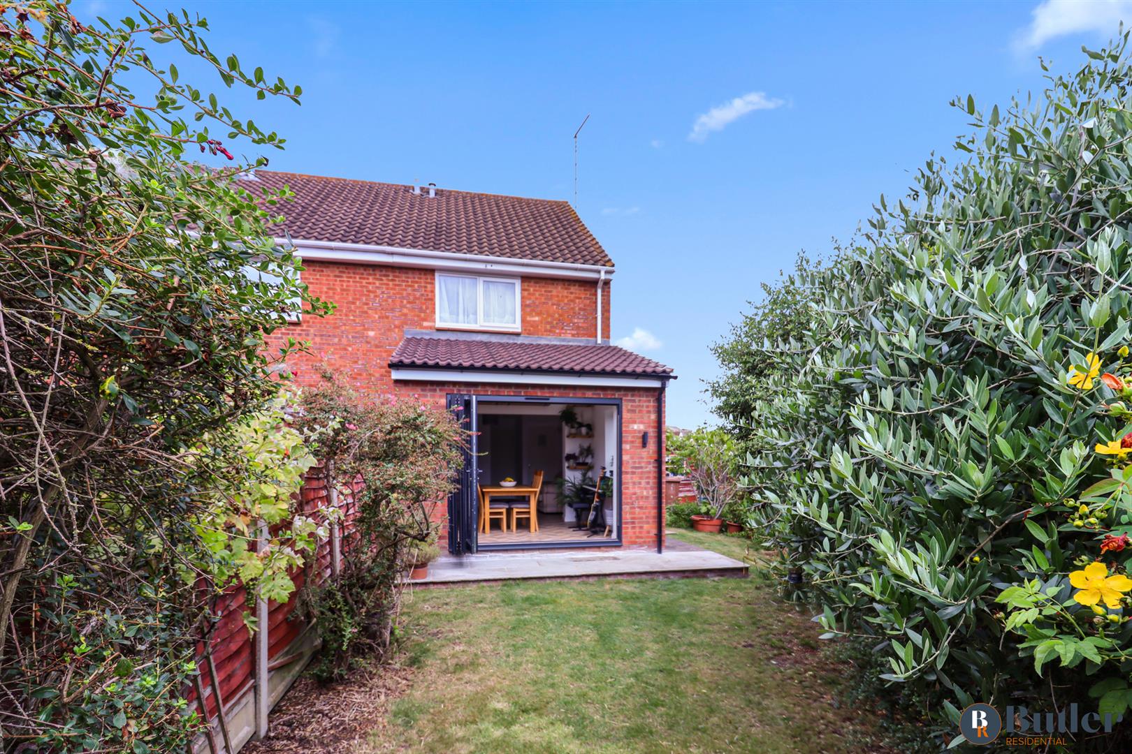 2 bed end of terrace house for sale in The Pastures, Stevenage  - Property Image 23