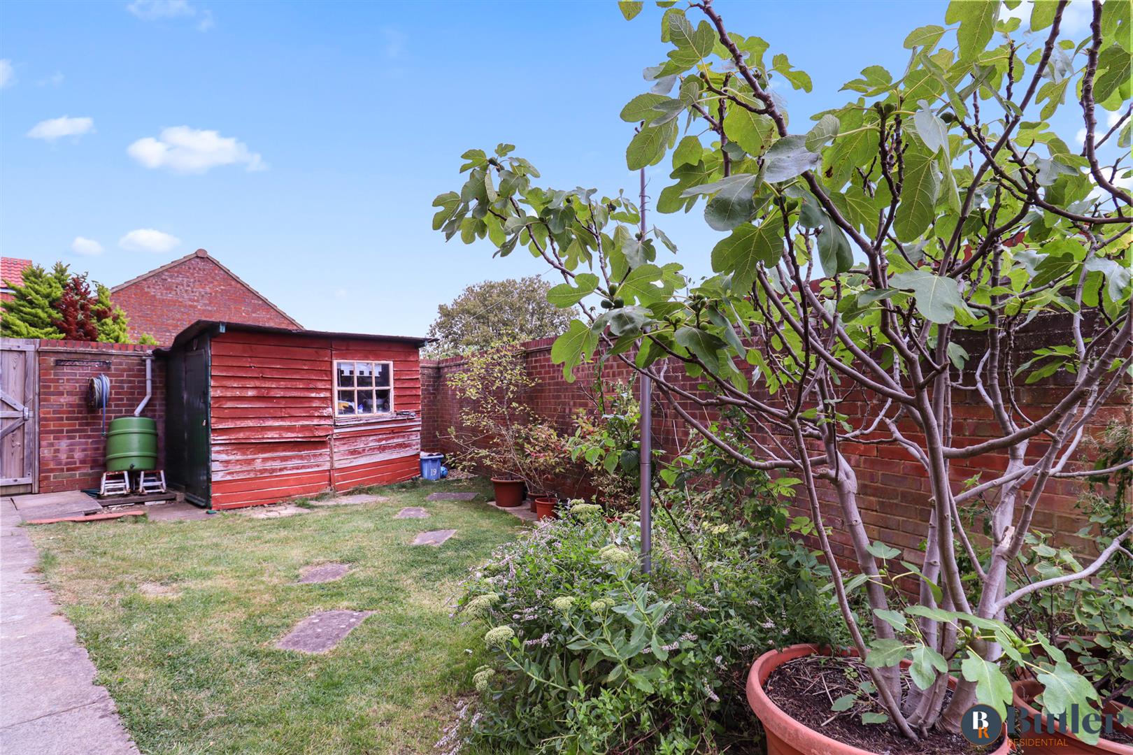 2 bed end of terrace house for sale in The Pastures, Stevenage  - Property Image 26