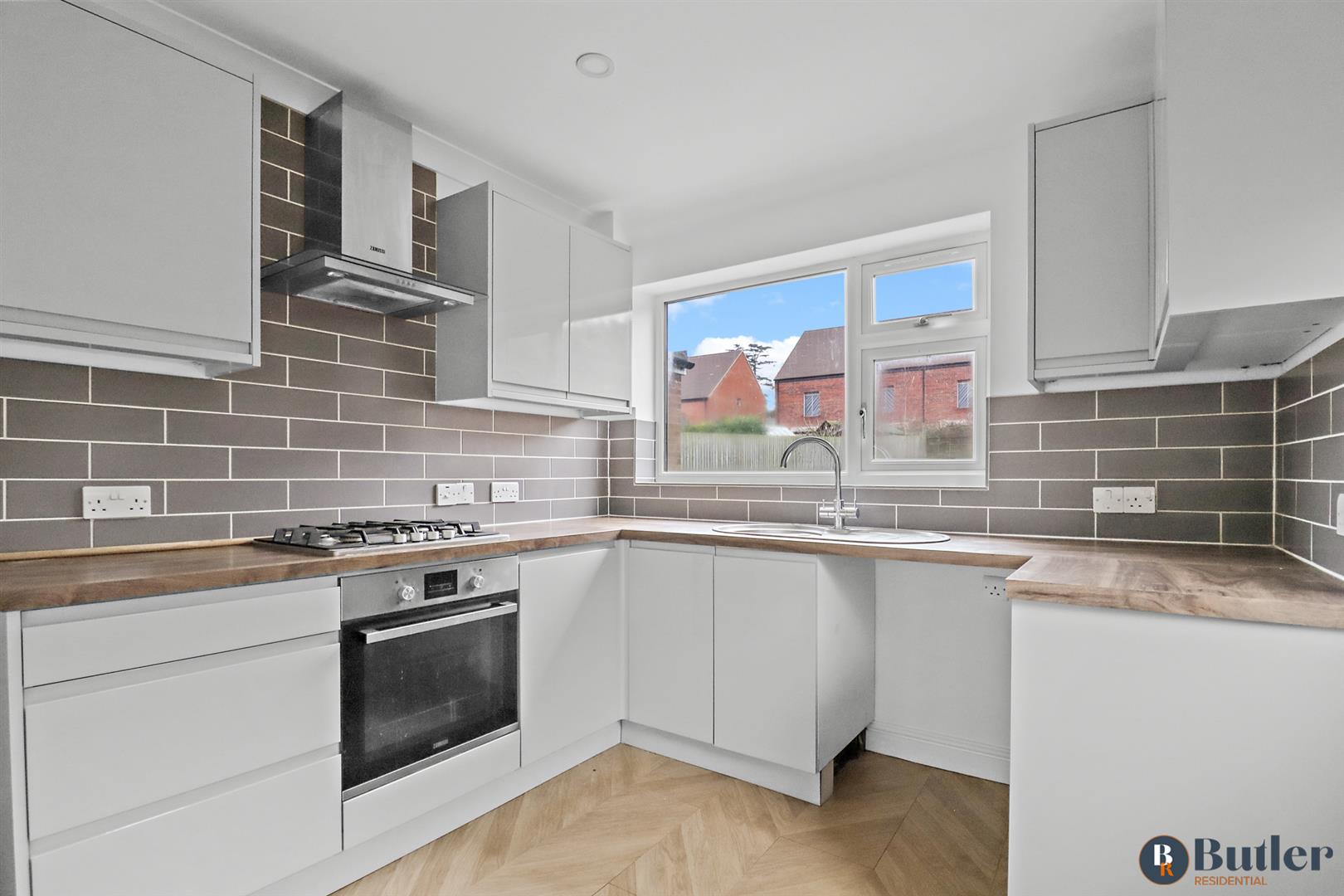 2 bed semi-detached bungalow for sale in Greenfield Avenue, Kettering 4