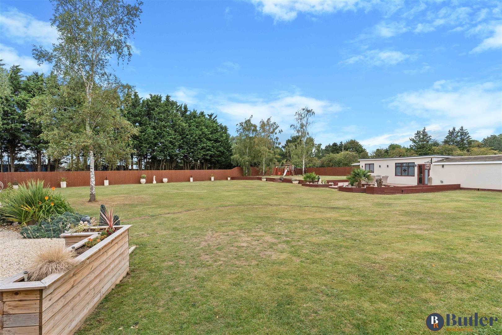 4 bed detached bungalow for sale in Meadow Green End, Landbeach  - Property Image 72