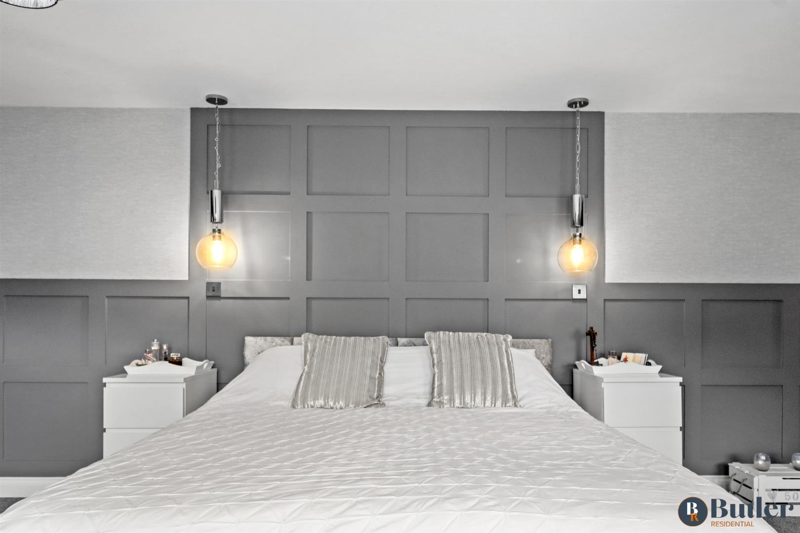 4 bed detached bungalow for sale in Meadow Green End, Landbeach 43