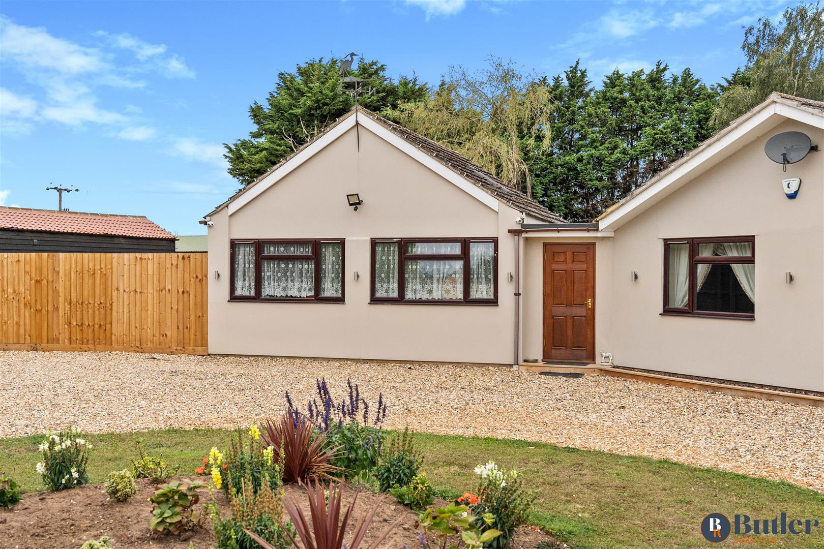 4 bed detached bungalow for sale in Meadow Green End, Landbeach  - Property Image 103