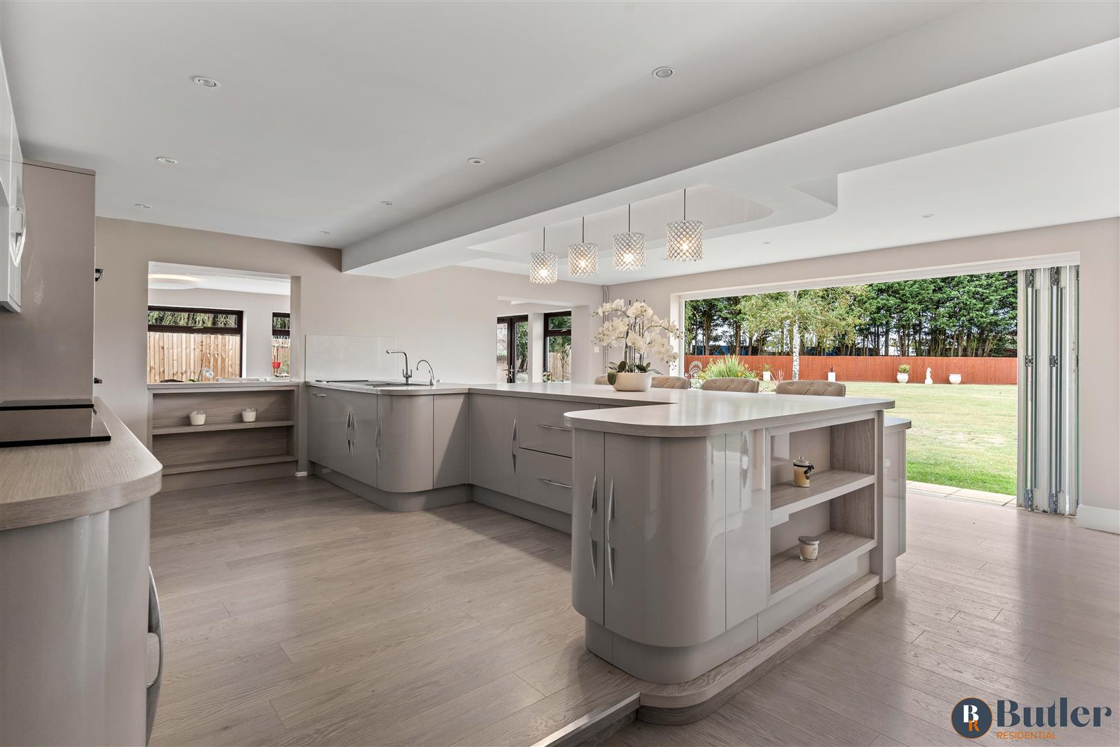 4 bed detached bungalow for sale in Meadow Green End, Landbeach 16