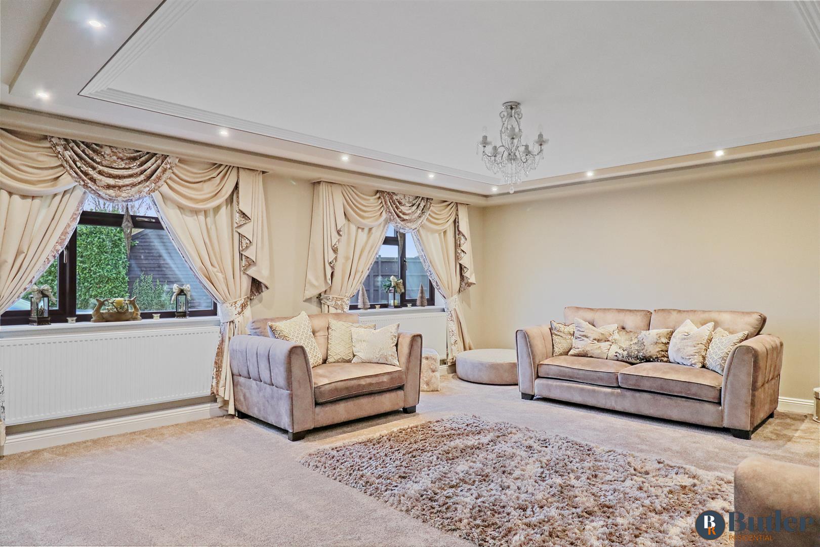 4 bed detached bungalow for sale in Meadow Green End, Landbeach 14