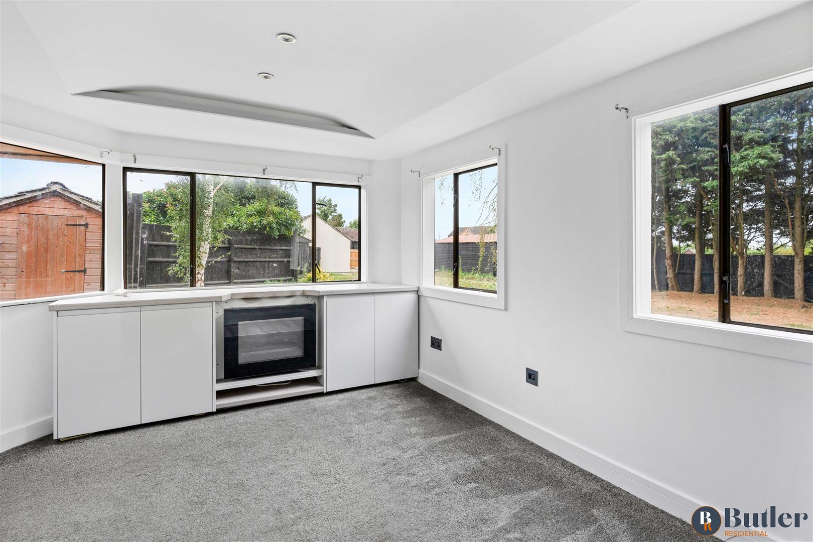 4 bed detached bungalow for sale in Meadow Green End, Landbeach 86