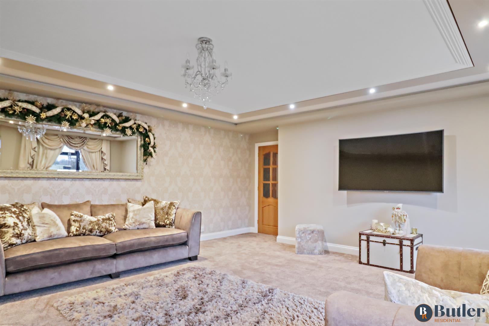 4 bed detached bungalow for sale in Meadow Green End, Landbeach 13