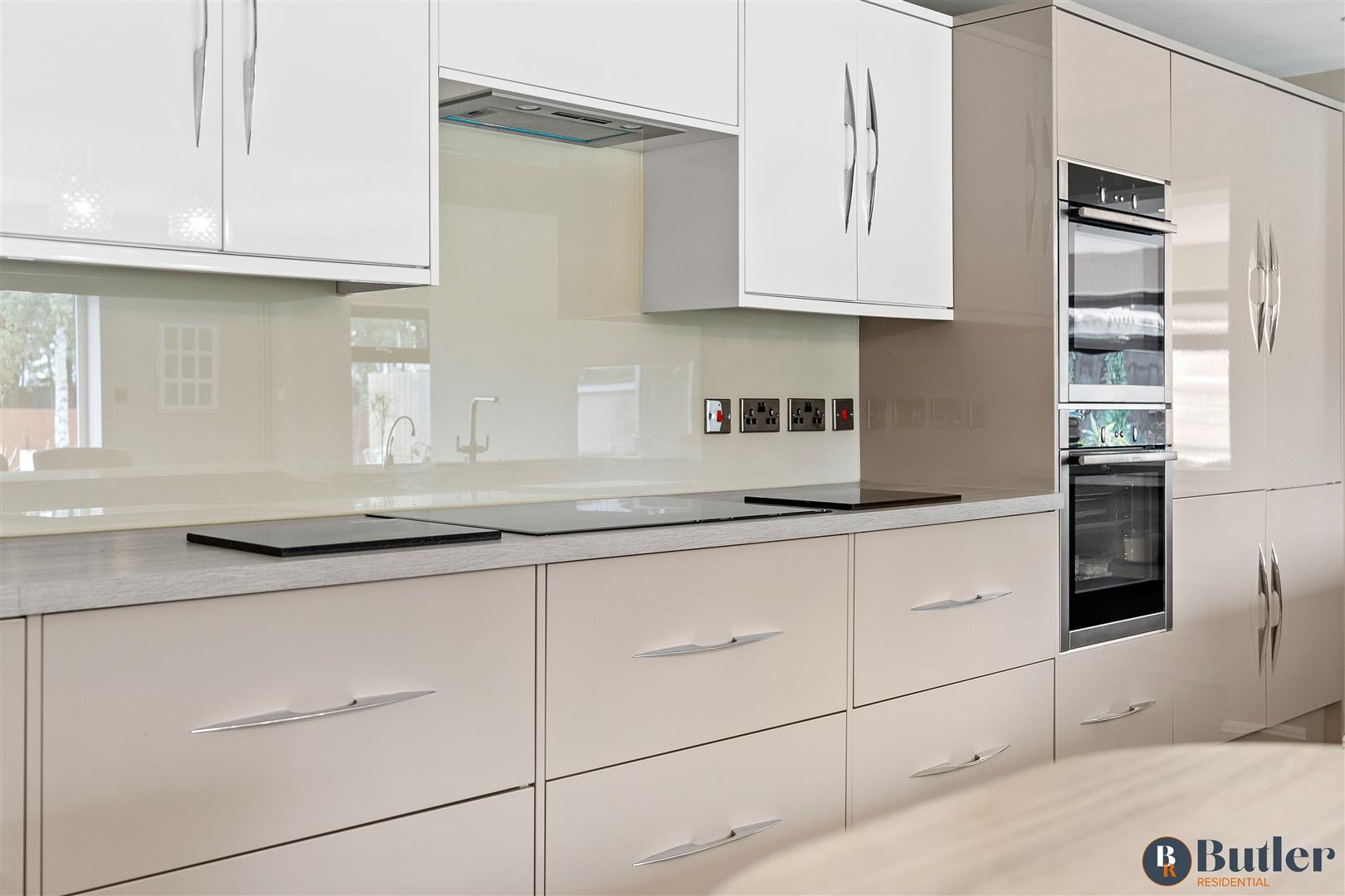 4 bed detached bungalow for sale in Meadow Green End, Landbeach 17